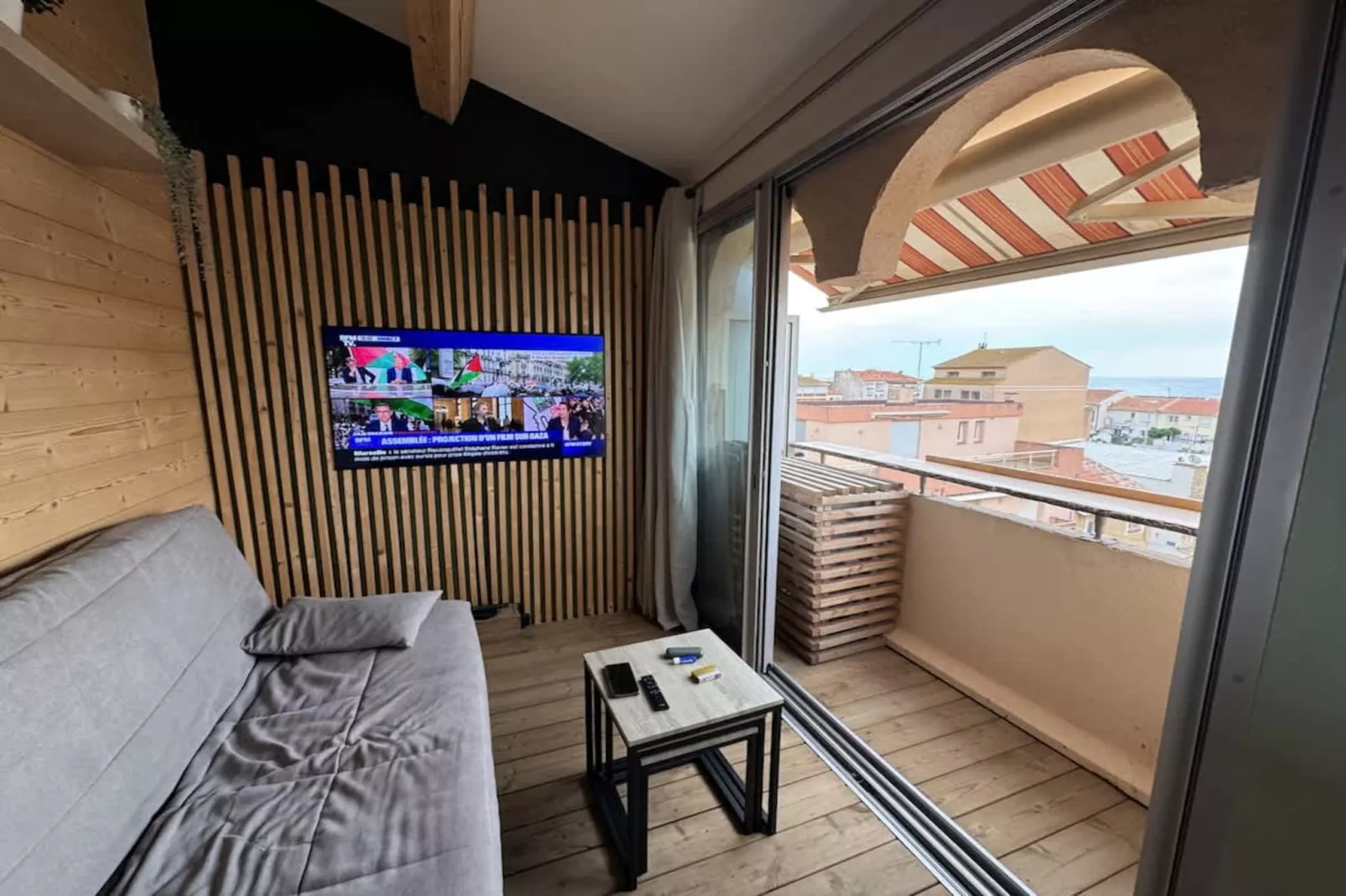 52 Duplex Aéré avec-Woonkamer