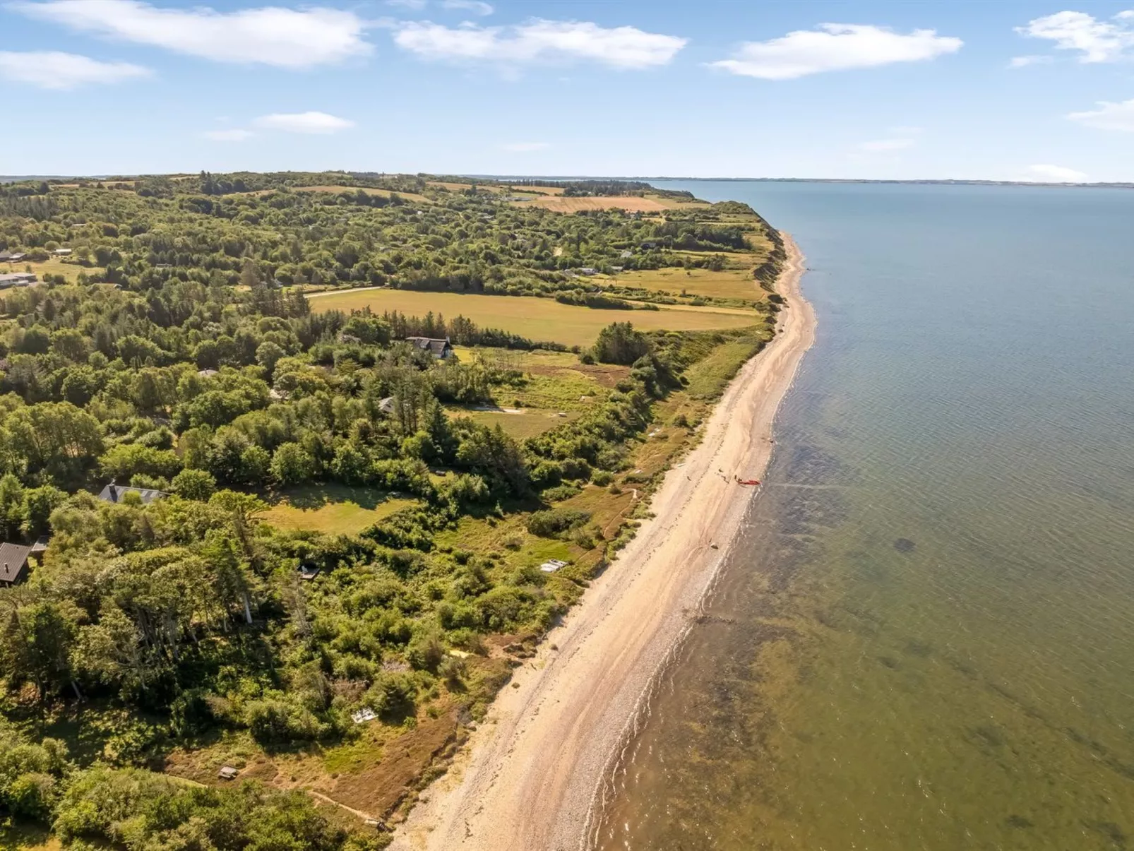 "Elizabeth" - 150m to the fjord-Buiten