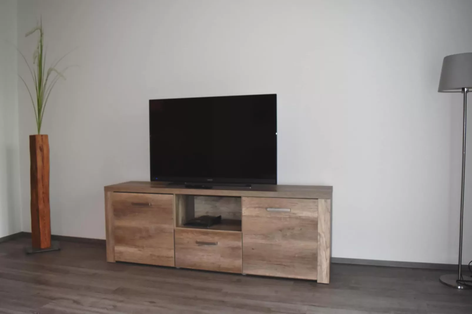 Apartment 75 qm mit Spreeblick-Woonkamer