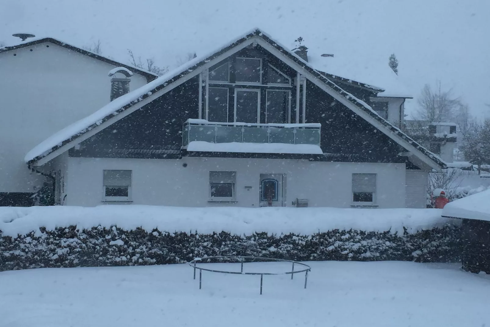 Ferienhaus Jahnes Winterberg-Exterieur winter