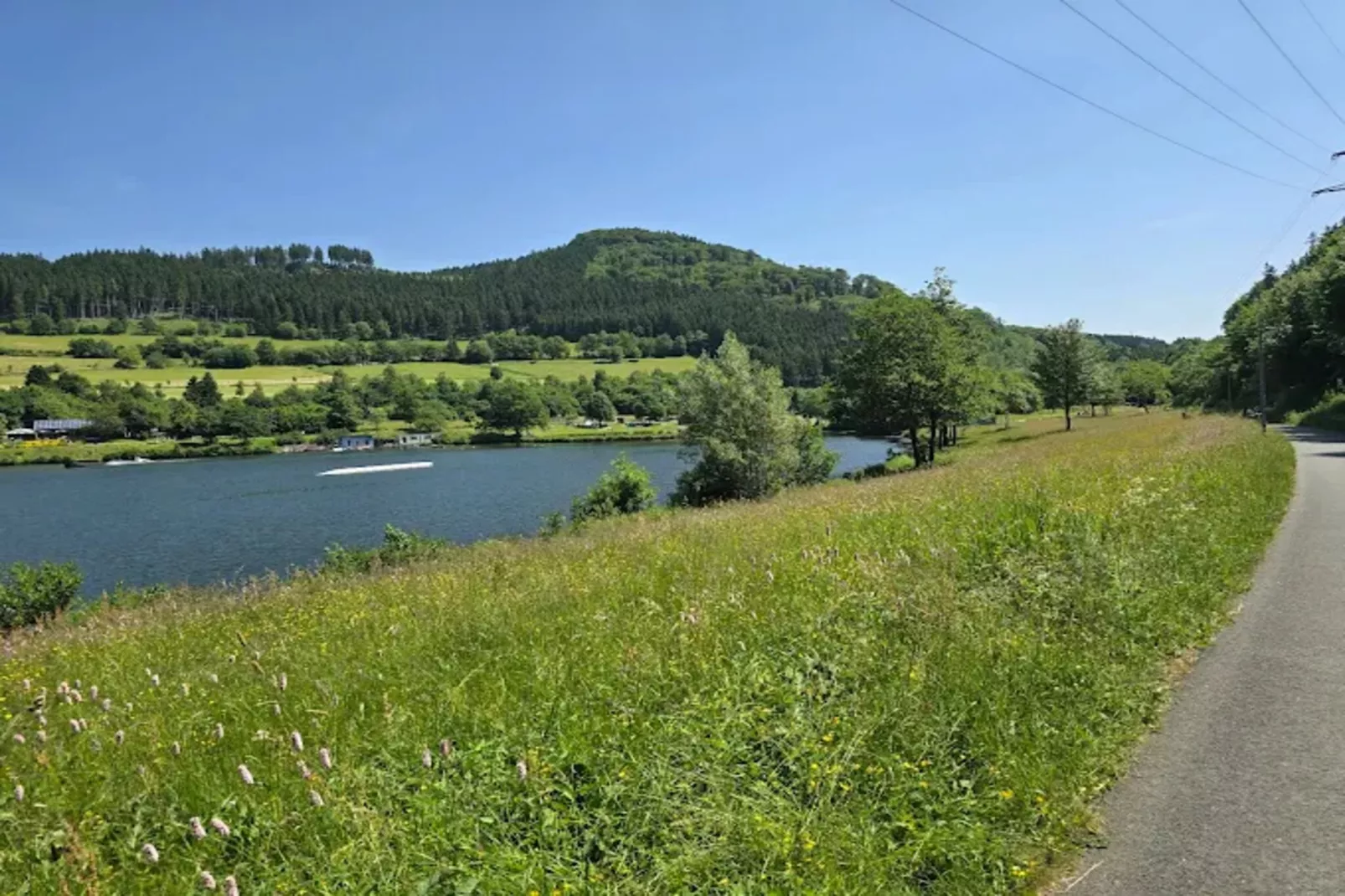 Am Bergelchen 66-B -Niedersfeld--Gebieden zomer 5km