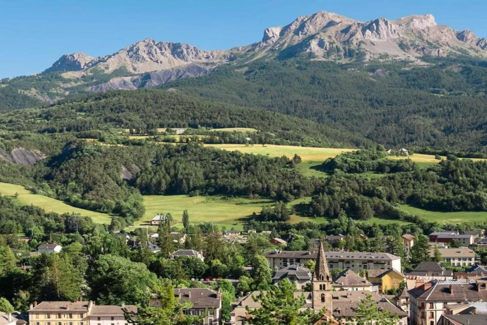 Le Village de Praroustan 4-Gebieden zomer 20km