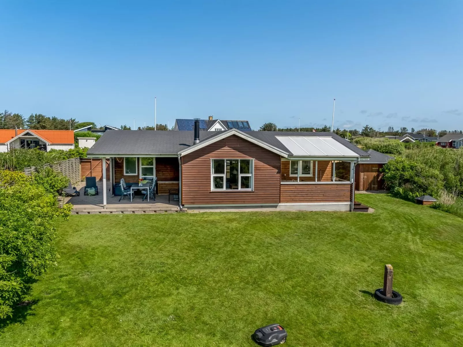 "Söffren" - 350m from the sea-Buiten