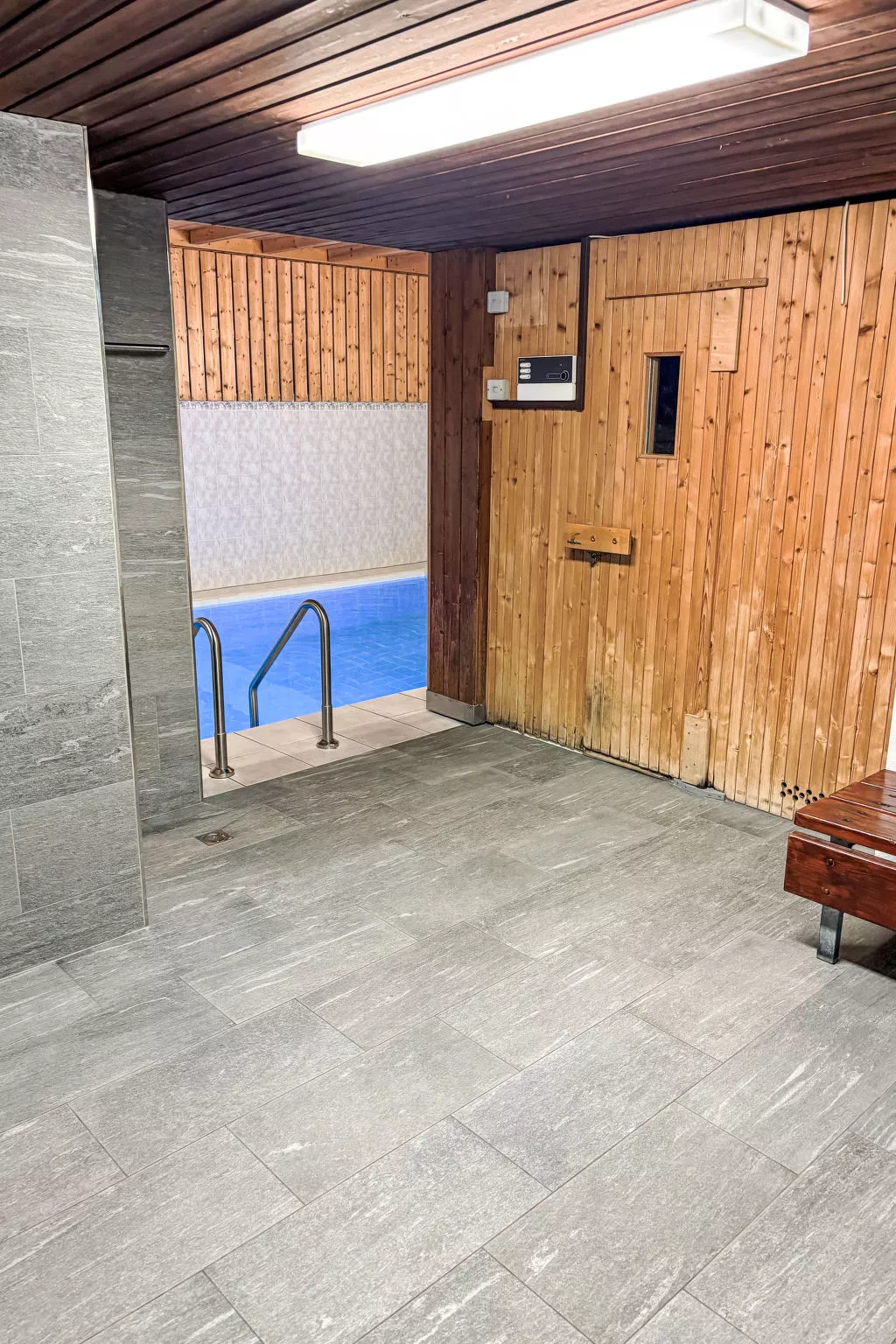 Apt B 093 - Binnen