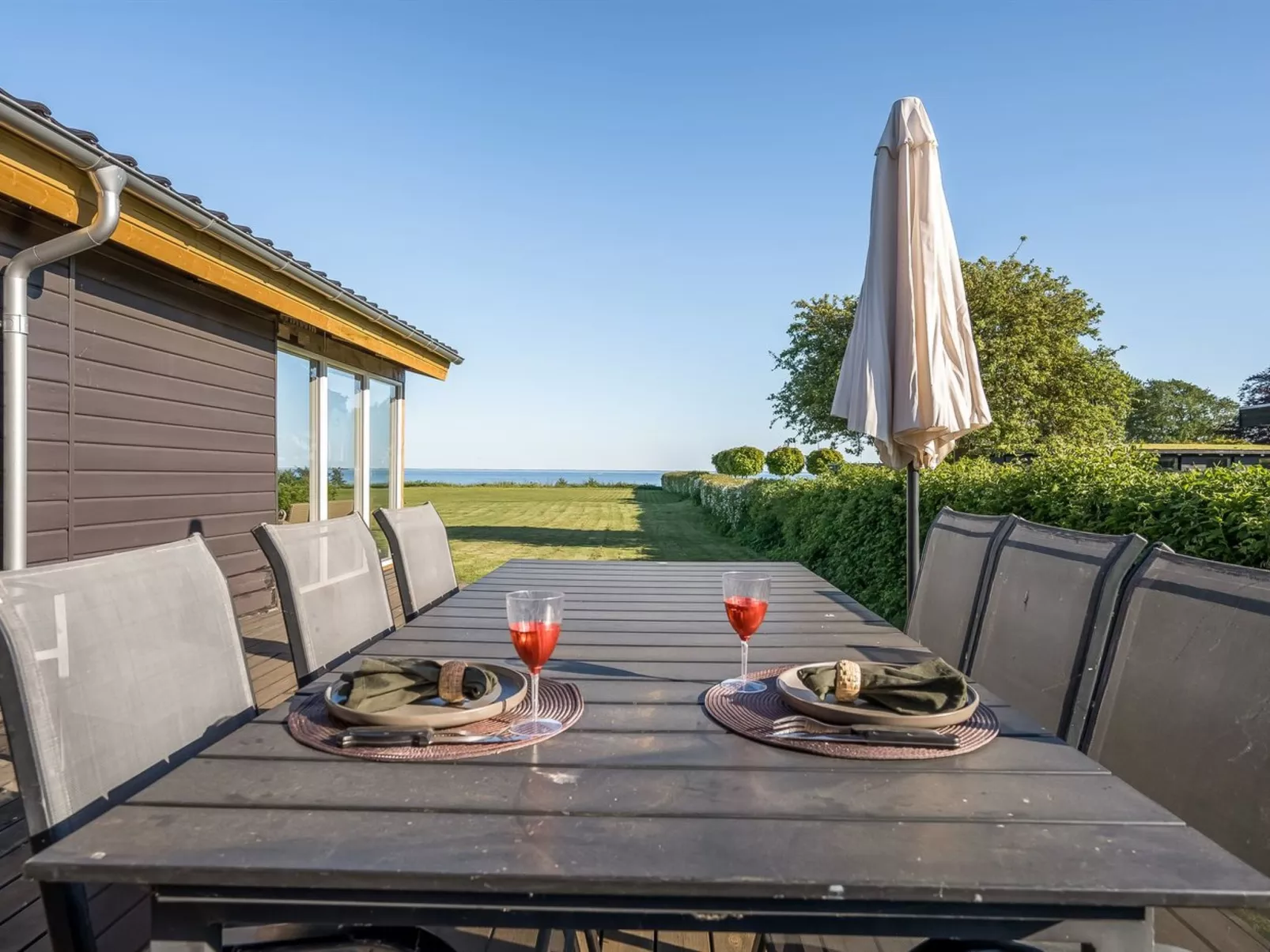 "Orsa" - 80m from the sea-Buiten