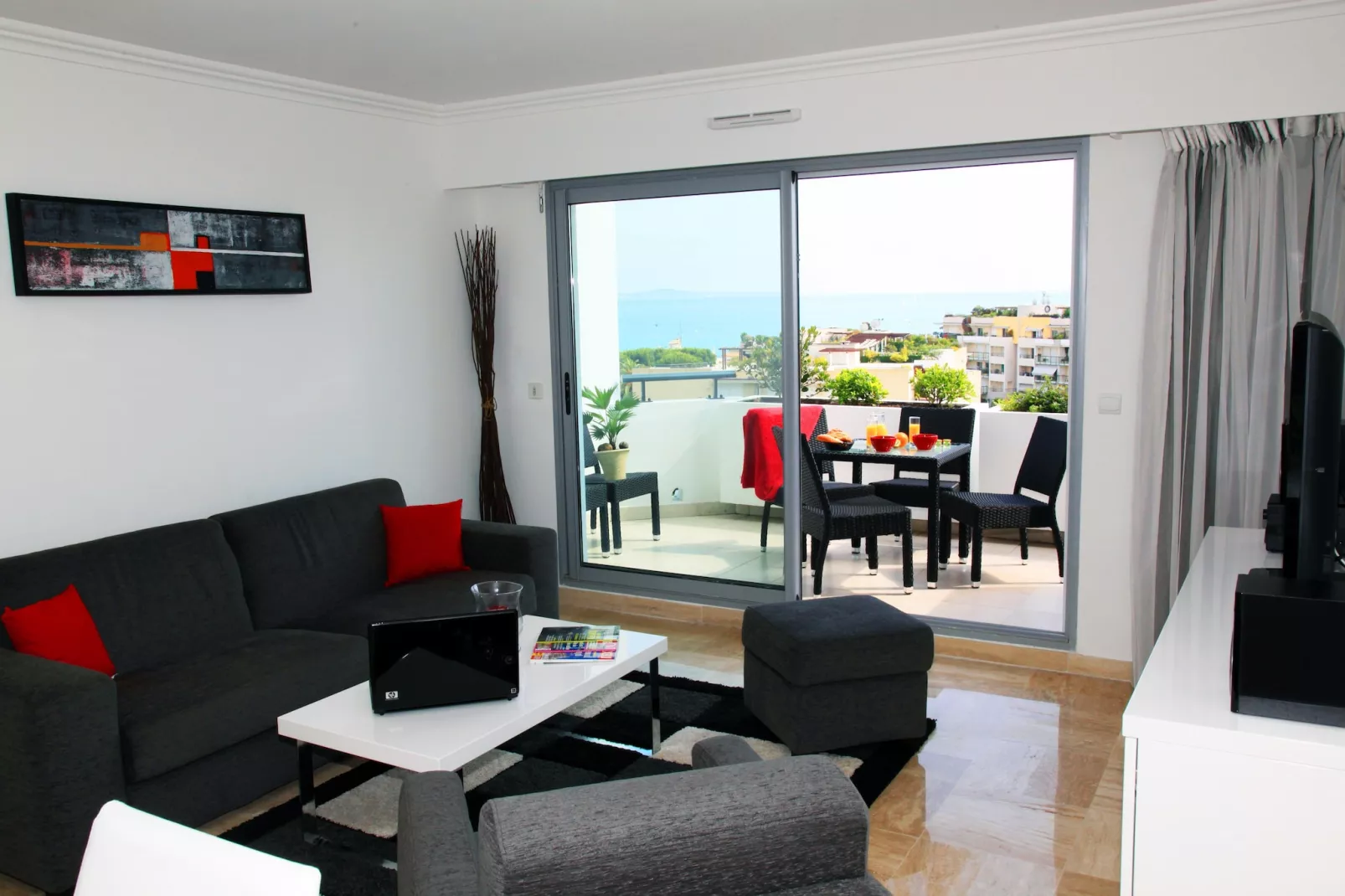 Residence Le Lido - Cagnes-sur-Mer // T 3/6 Premium Plus-Woonkamer