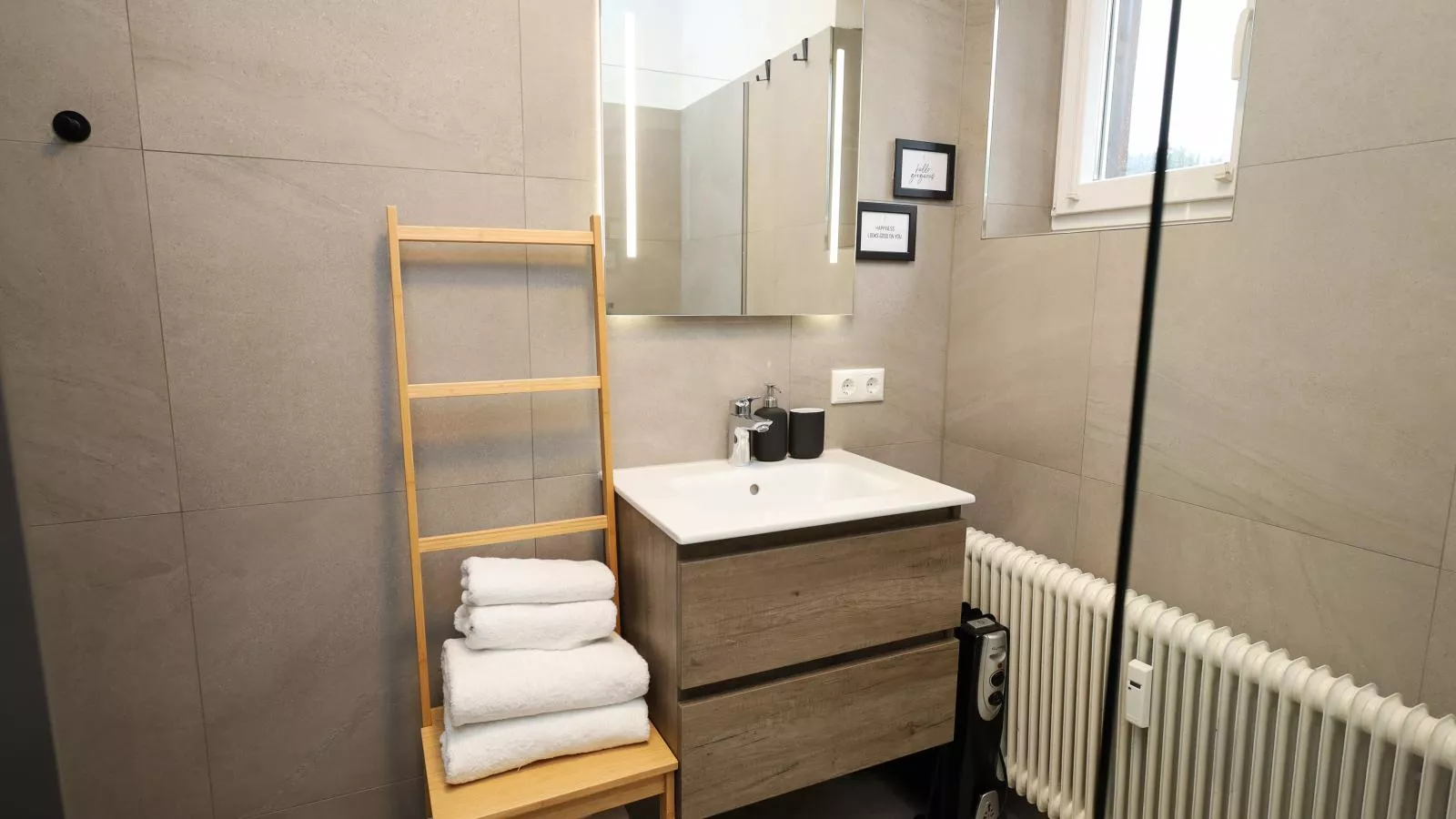 Tirola Platzl-Badkamer