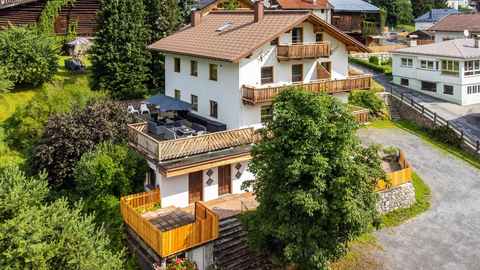 Arlberg-Buitenkant zomer