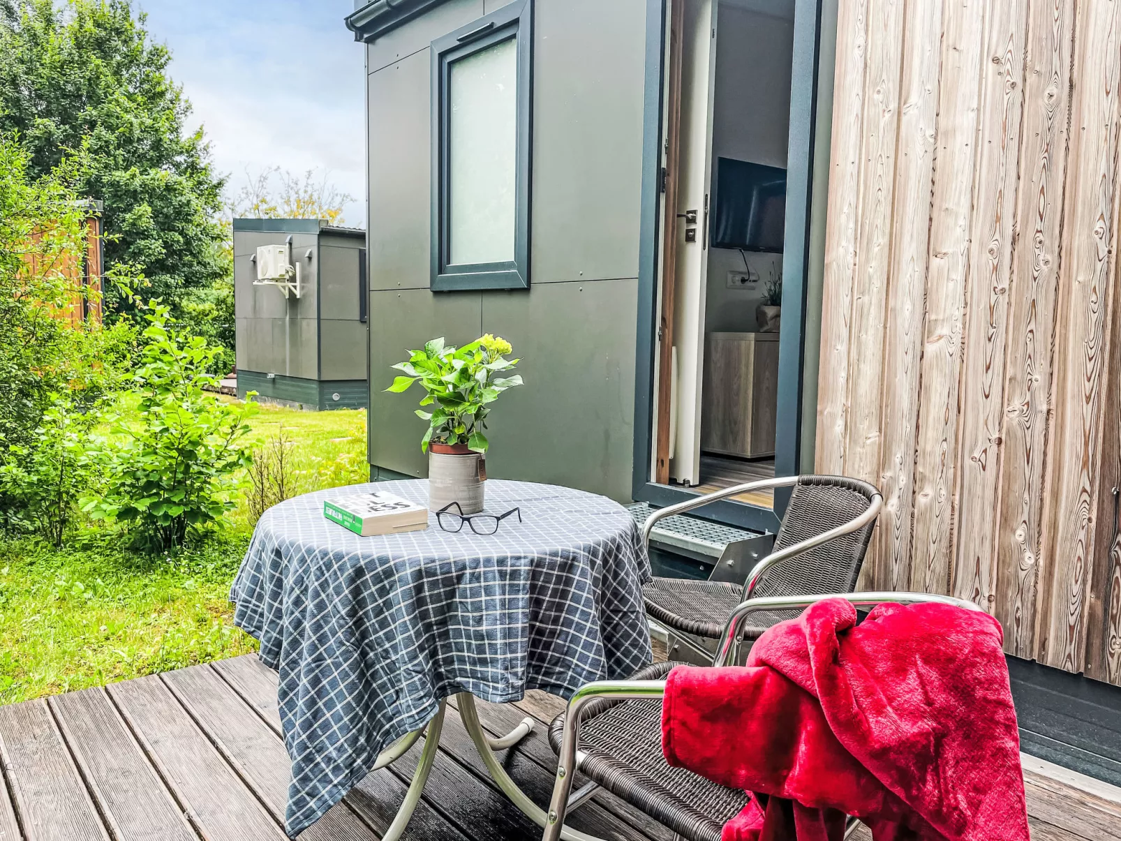 Tiny Haus Auszeit-Buiten
