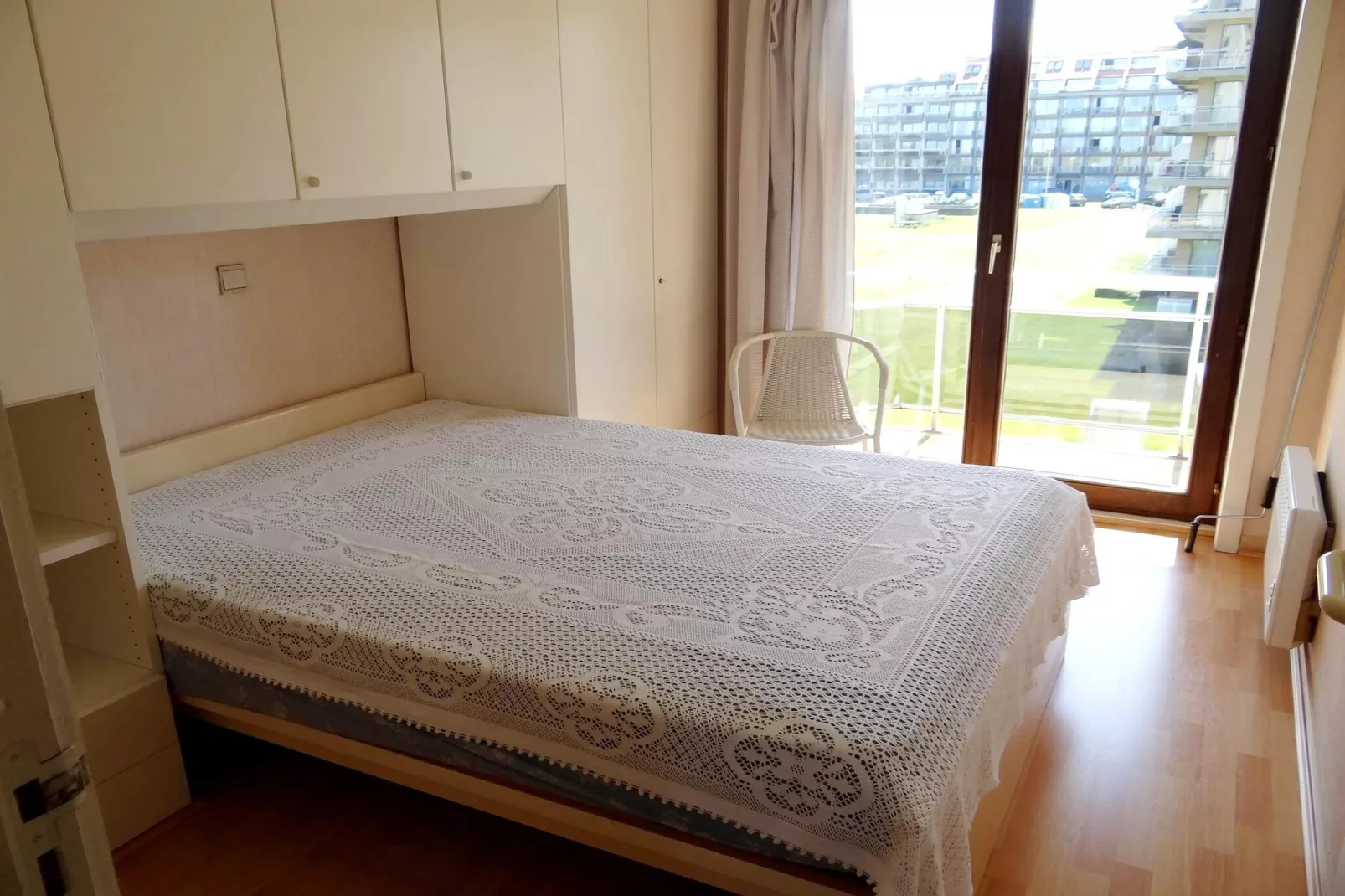 DEN OEVER VI 0203GAR