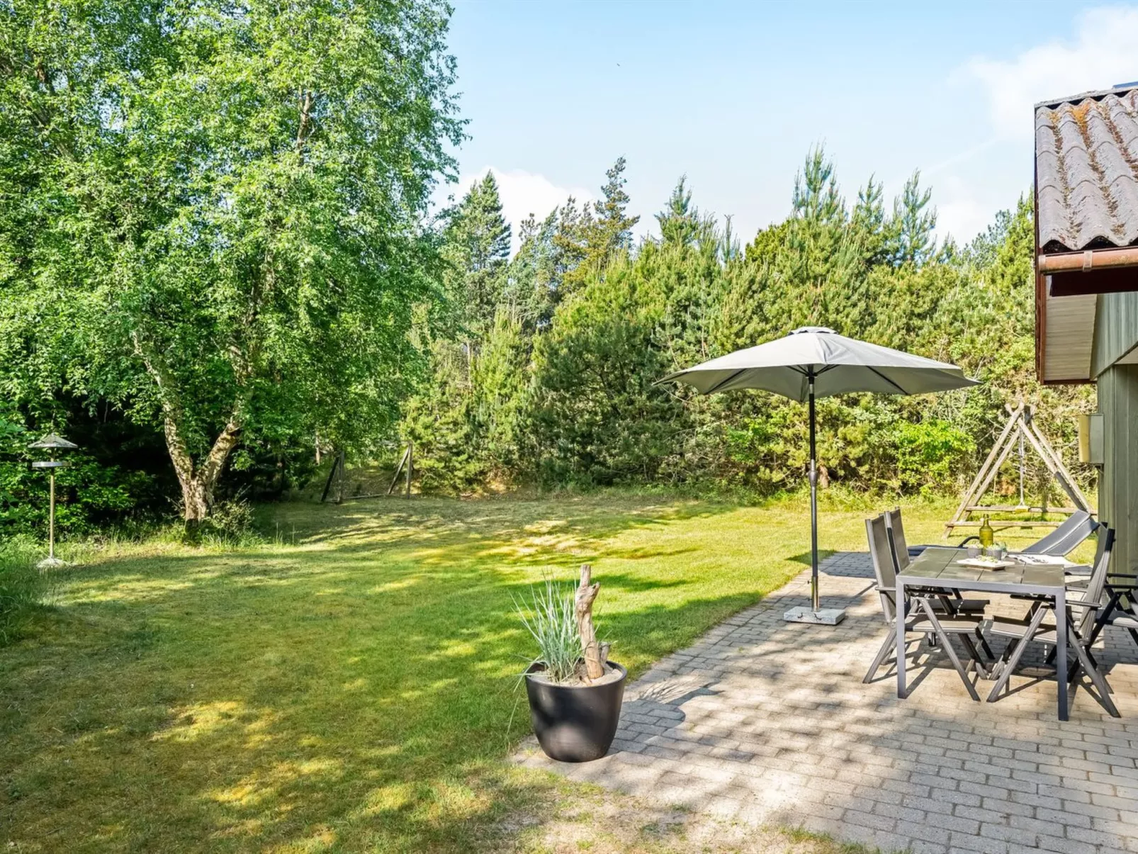 "Yngvy" - 1.3km from the sea-Buiten