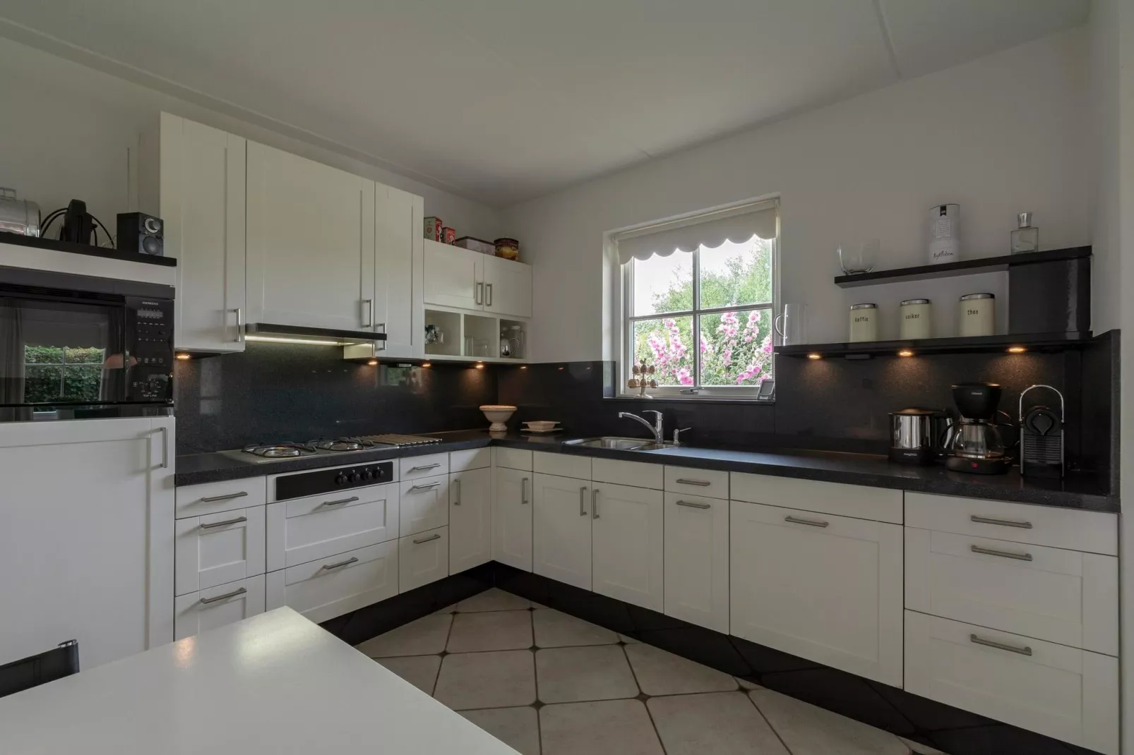 De Buitenplaats 16-Keuken