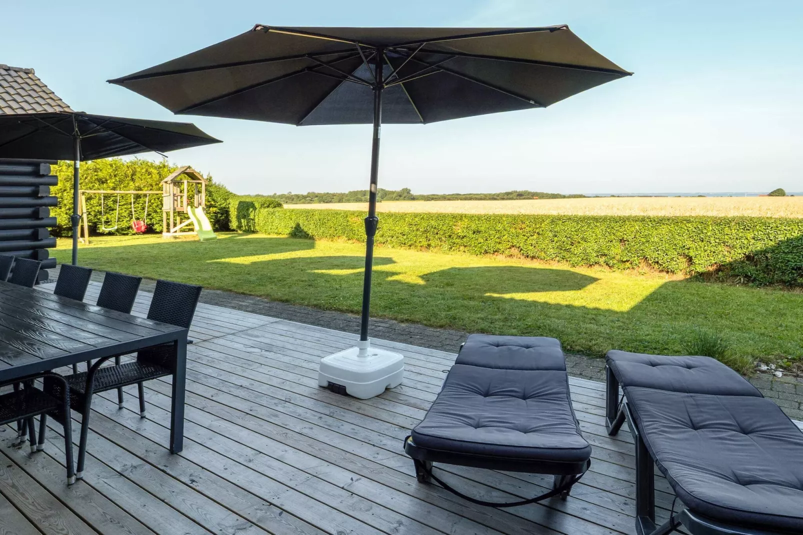 Luxe lodge met Limfjord uitzicht -- By Traum Ferienwohnungen-Buitenlucht