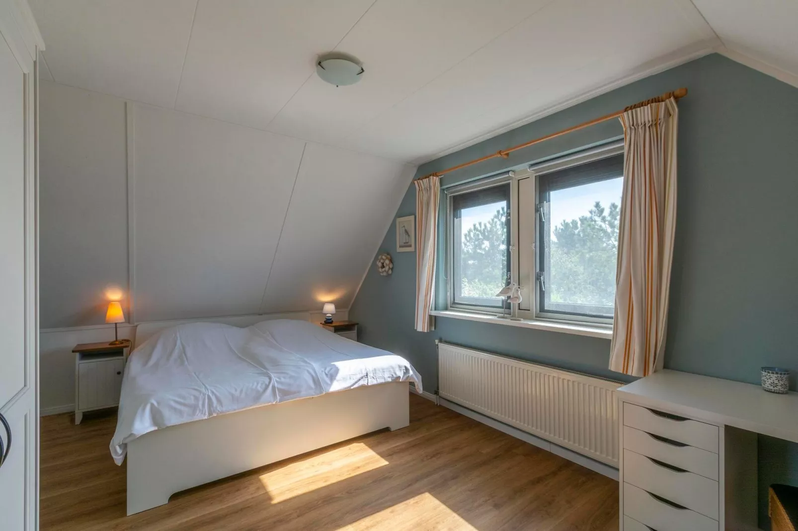 Duynopgangh 47-Slaapkamer