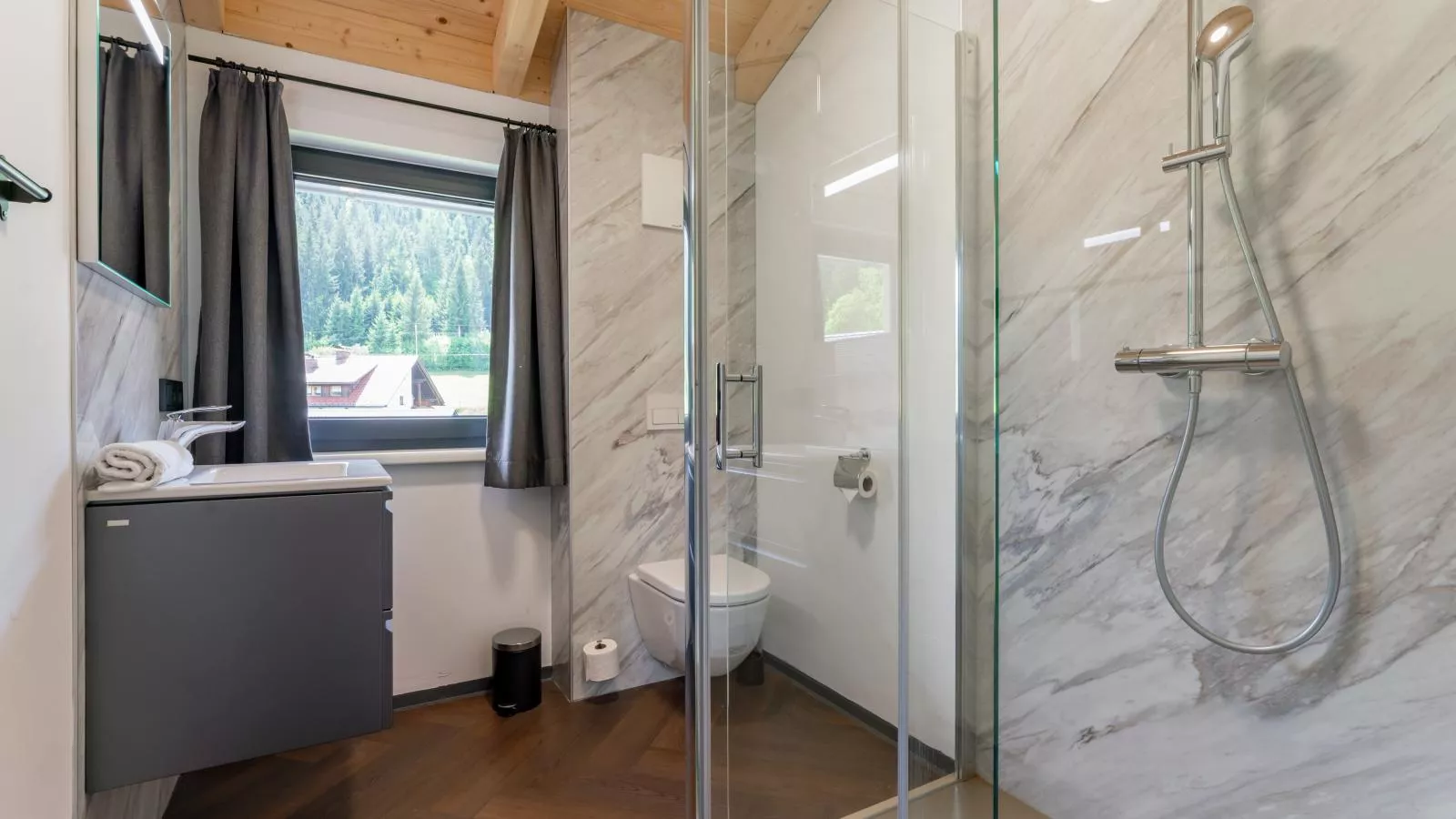 Obermöschach 10A-Badkamer