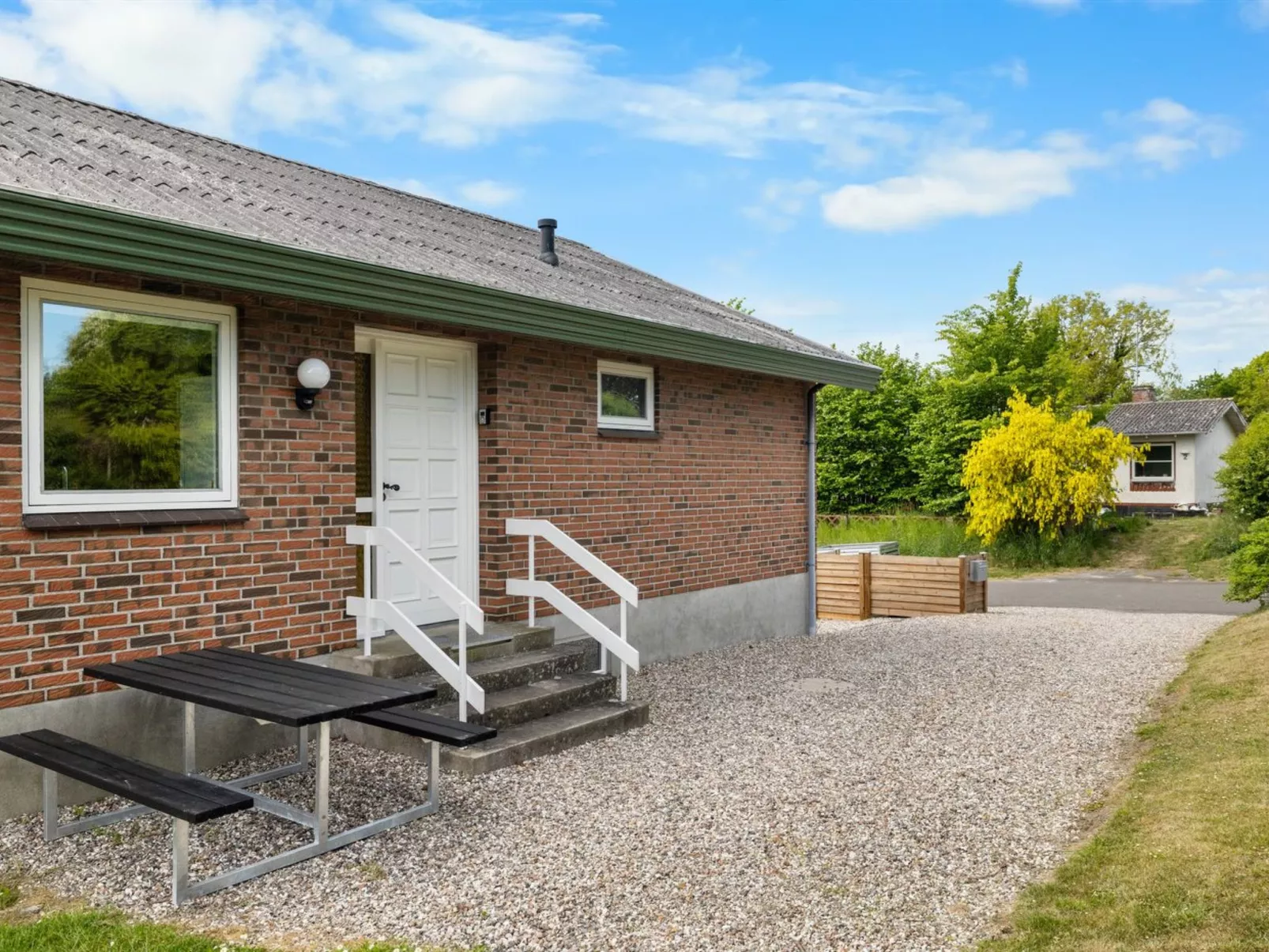 "Gise" - 2.8km from the sea-Buiten