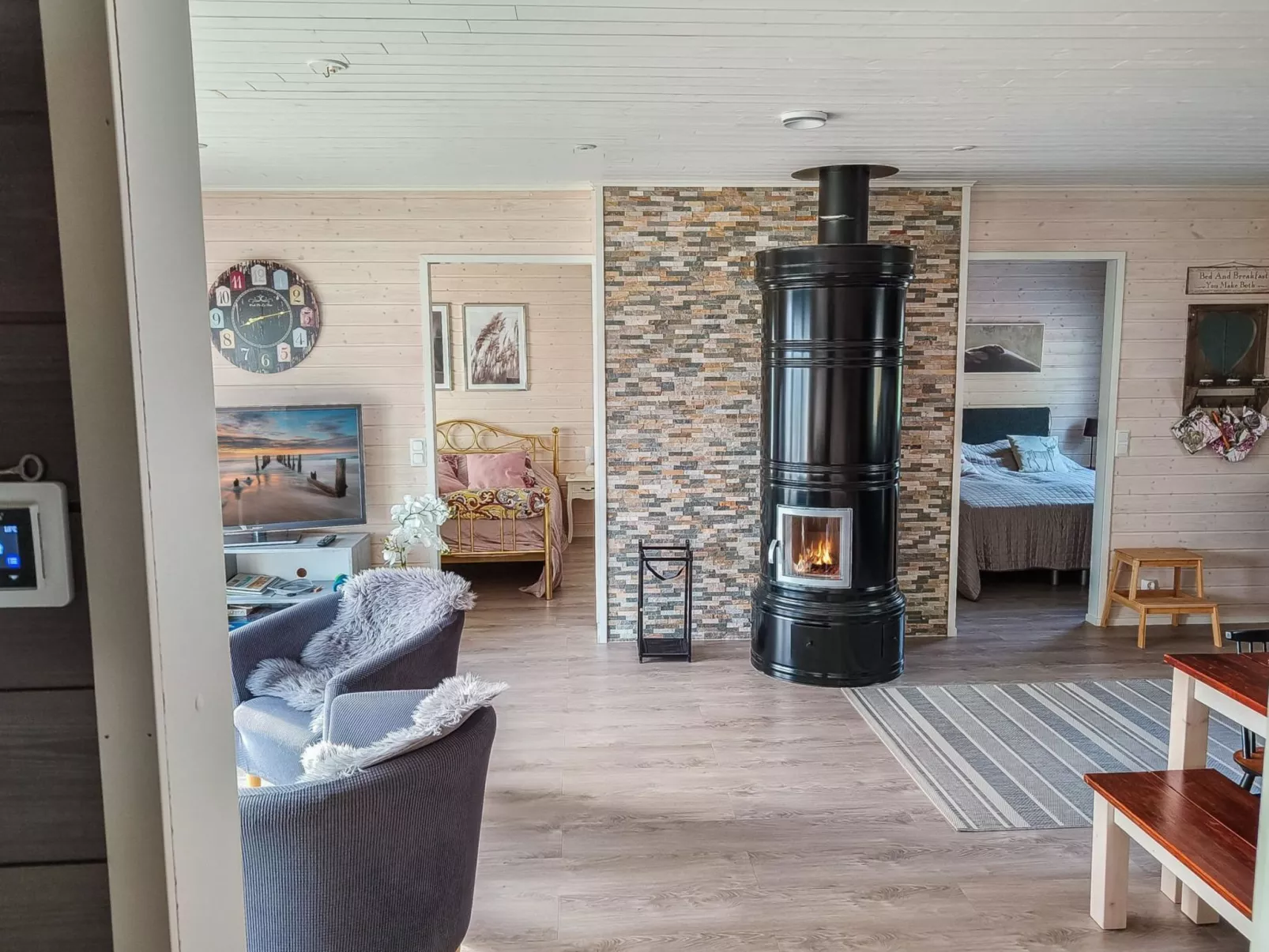 Kivilahti vuokatti-Binnen