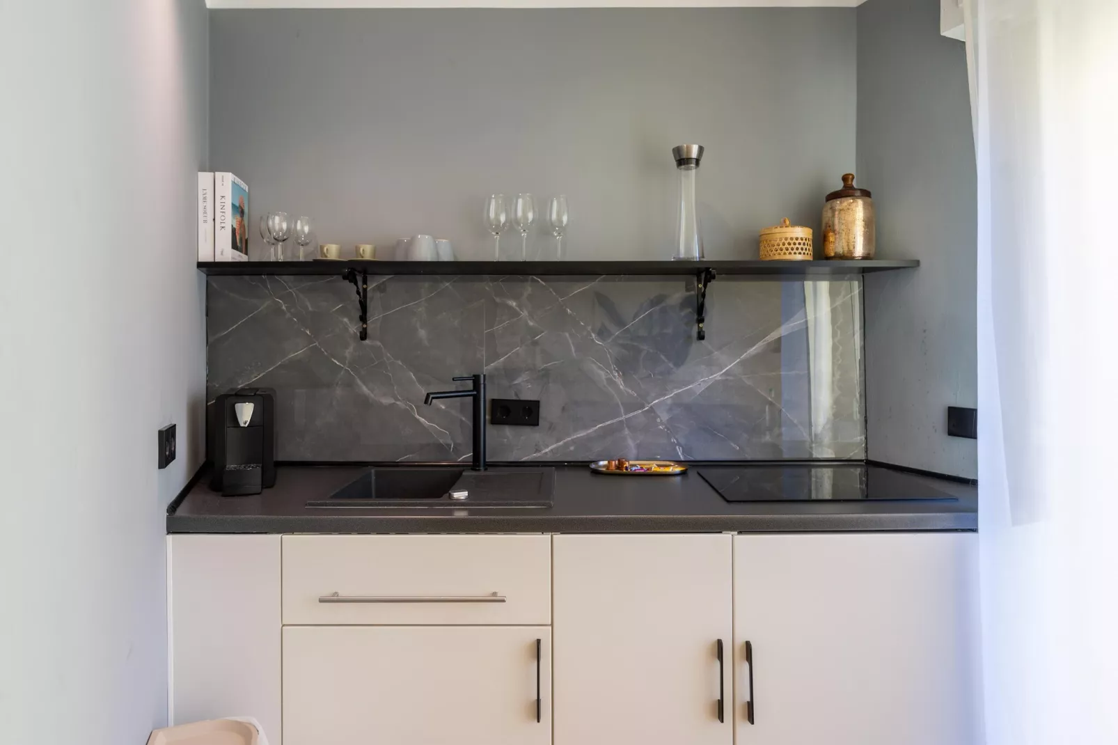 Modern Stay Studio mit Balkon