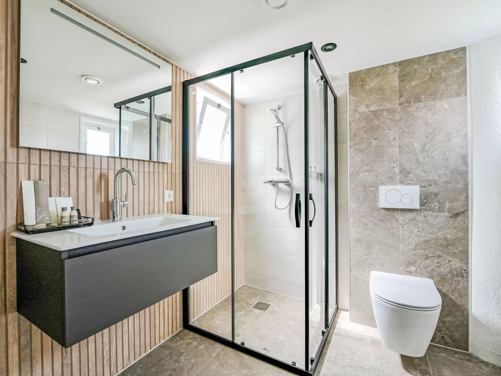 Zen Kitchen & Boutique Hotel