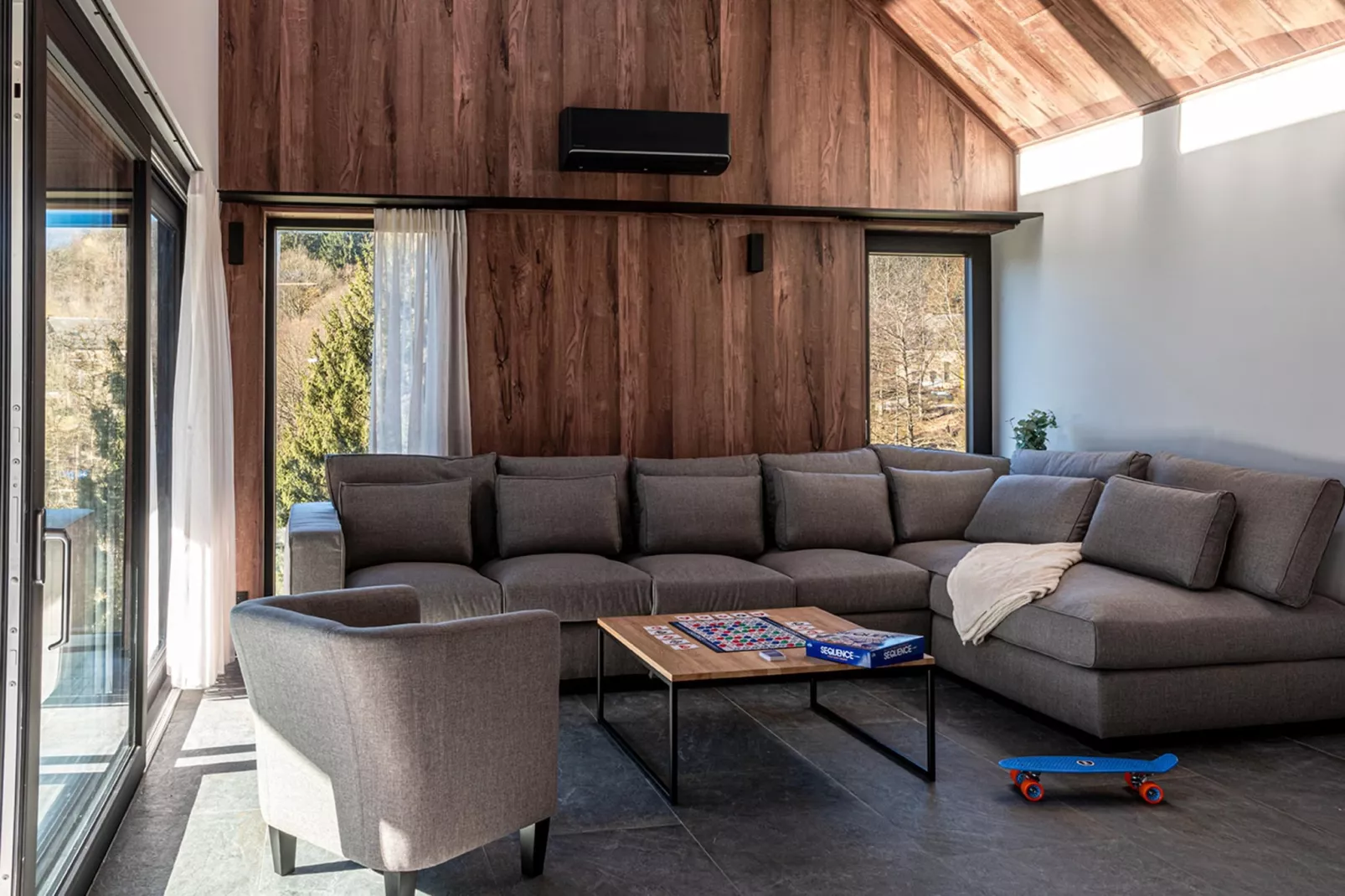 Anatura 4-Bedroom Villa