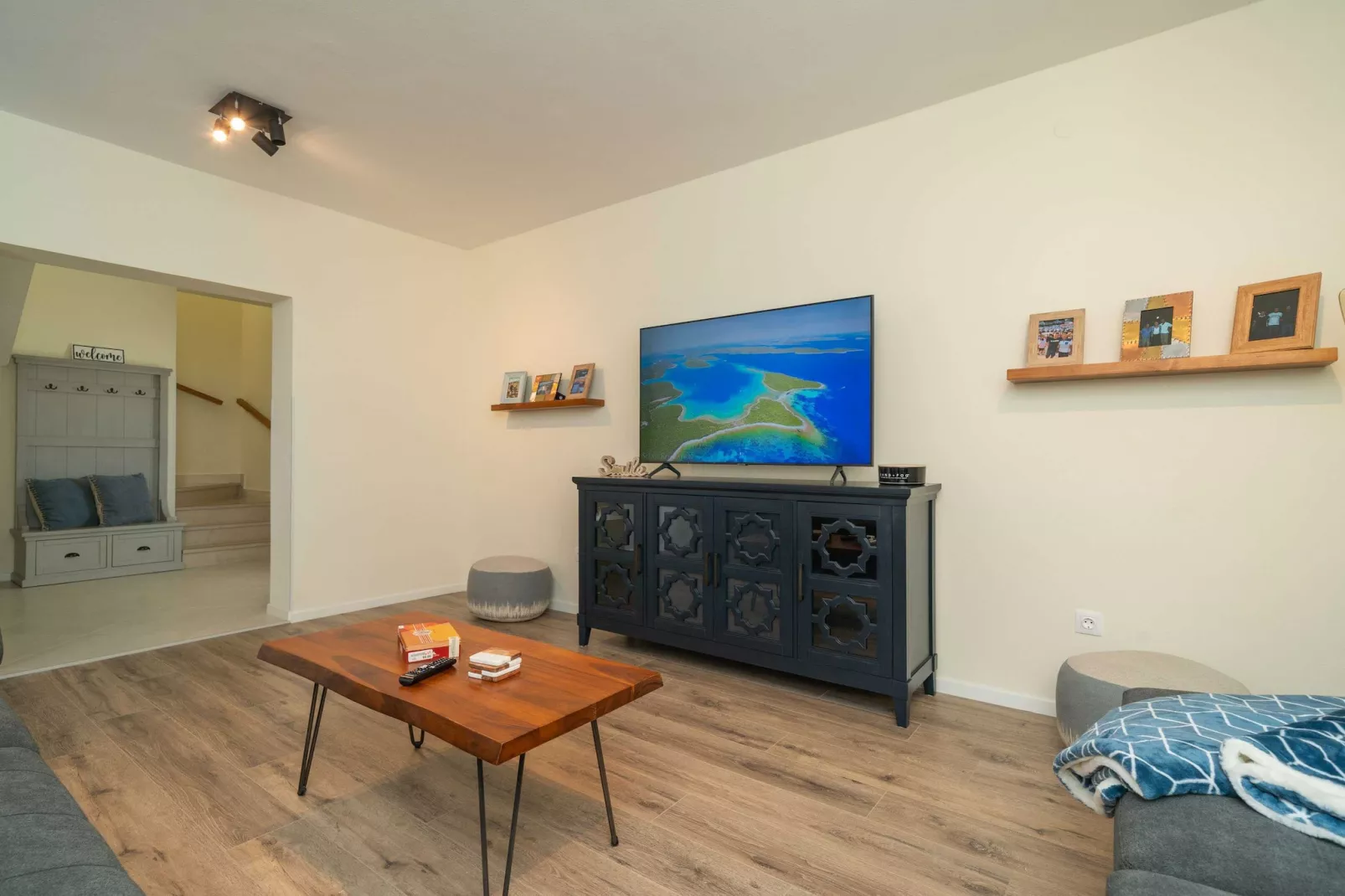 Villa Pero & Jele - Three Bedroom Villa with Terrace