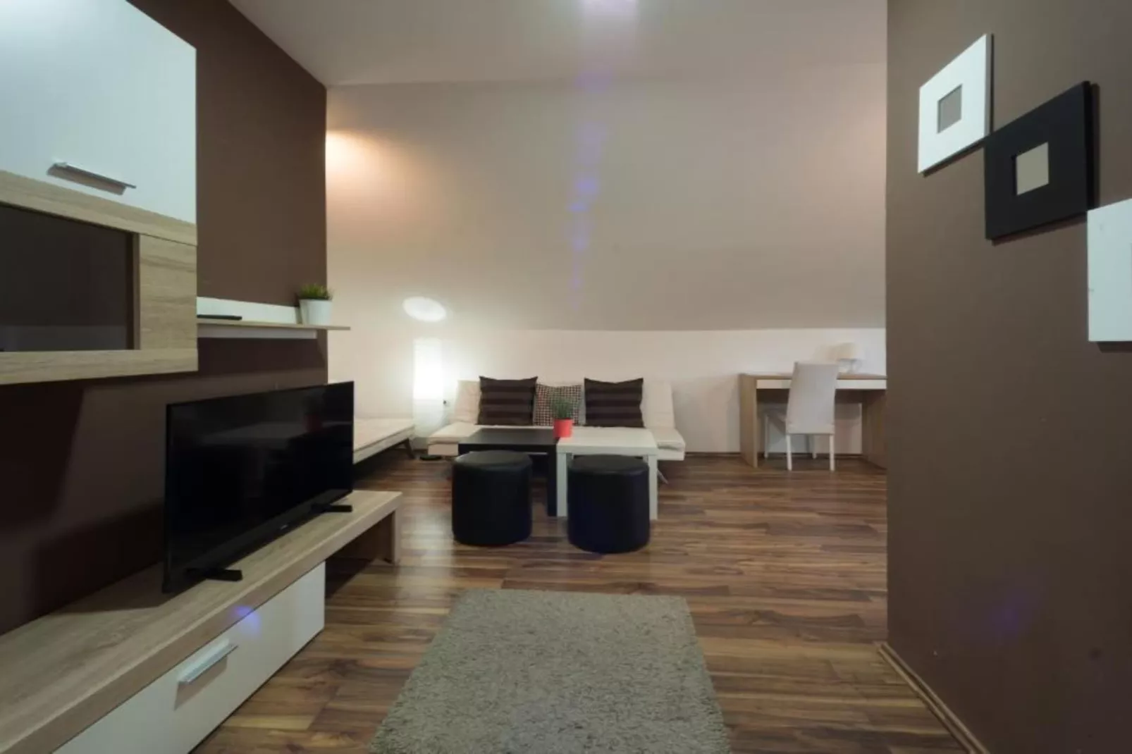 Villa Rubcic - Two Bedroom Apartment and Balcony (1)