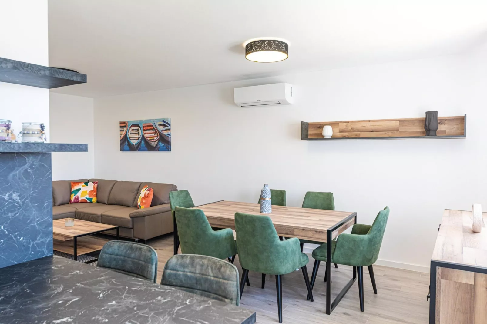 Elegant Kastel Novi Apartment with Sea View Balcony - Two Bedroom Apartment with Sea View and Balcony