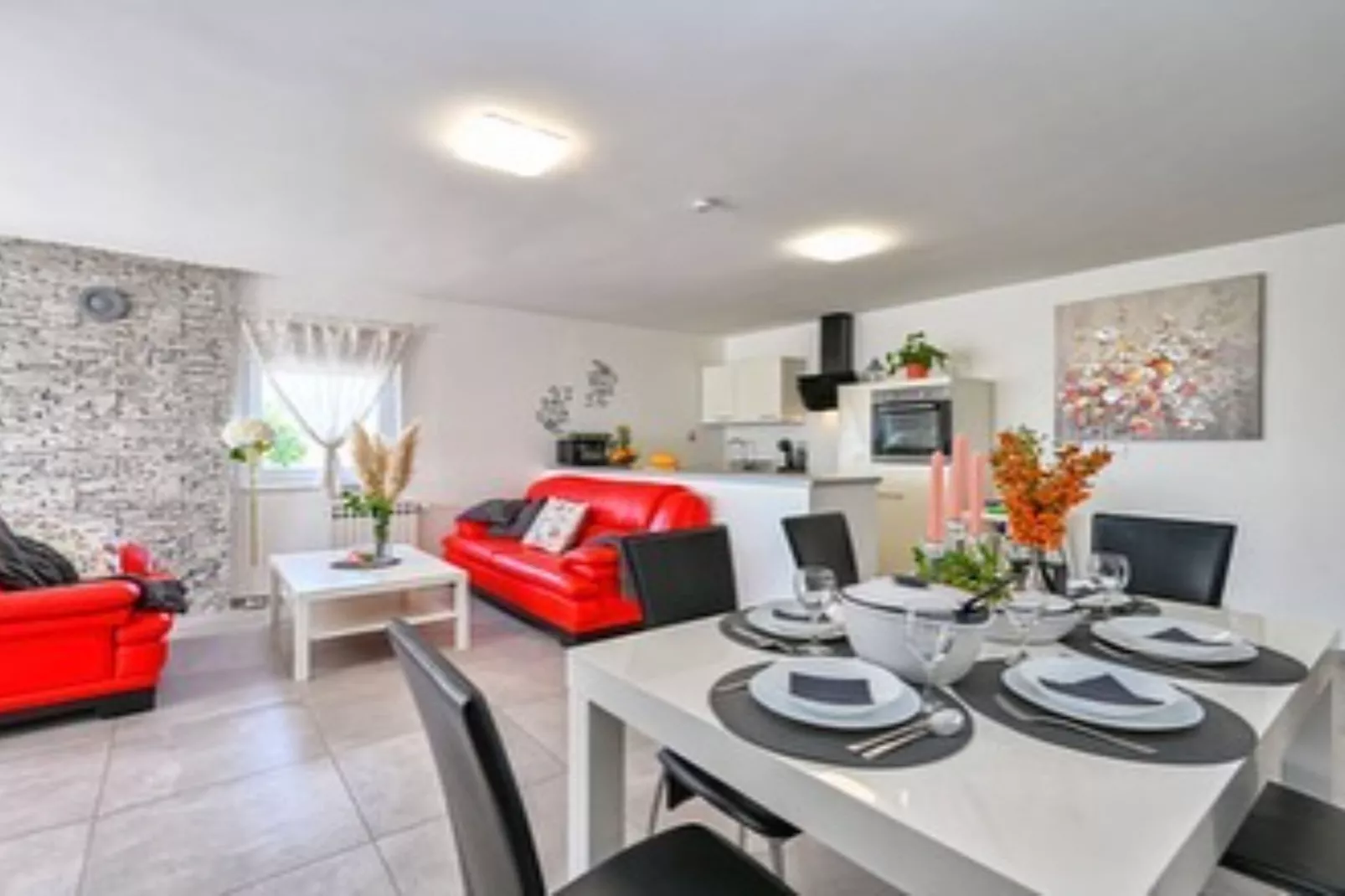 Villa Cerina - Three Bedorom Villa with Outdoor Swimming Pool