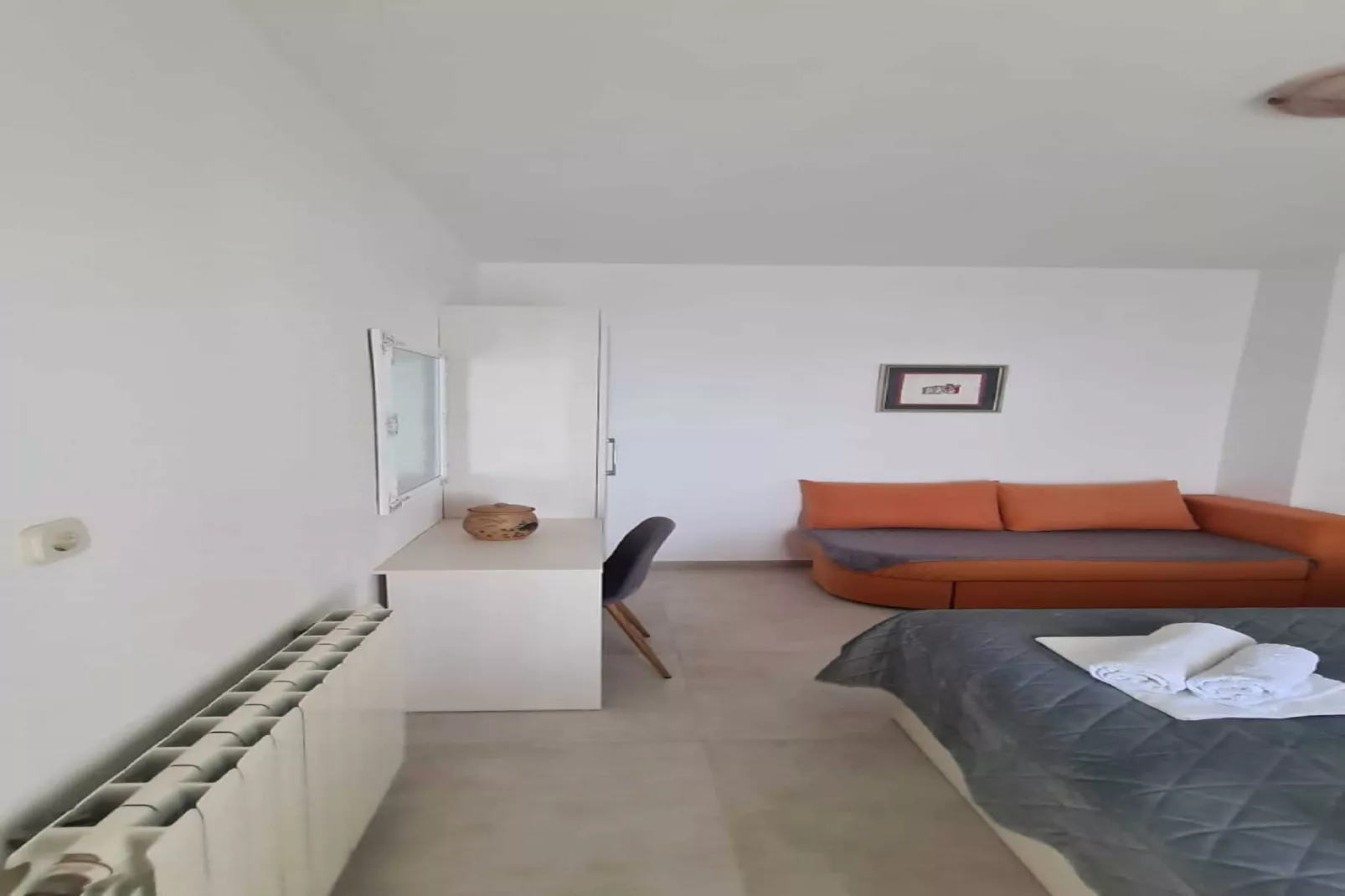 Apartment 8