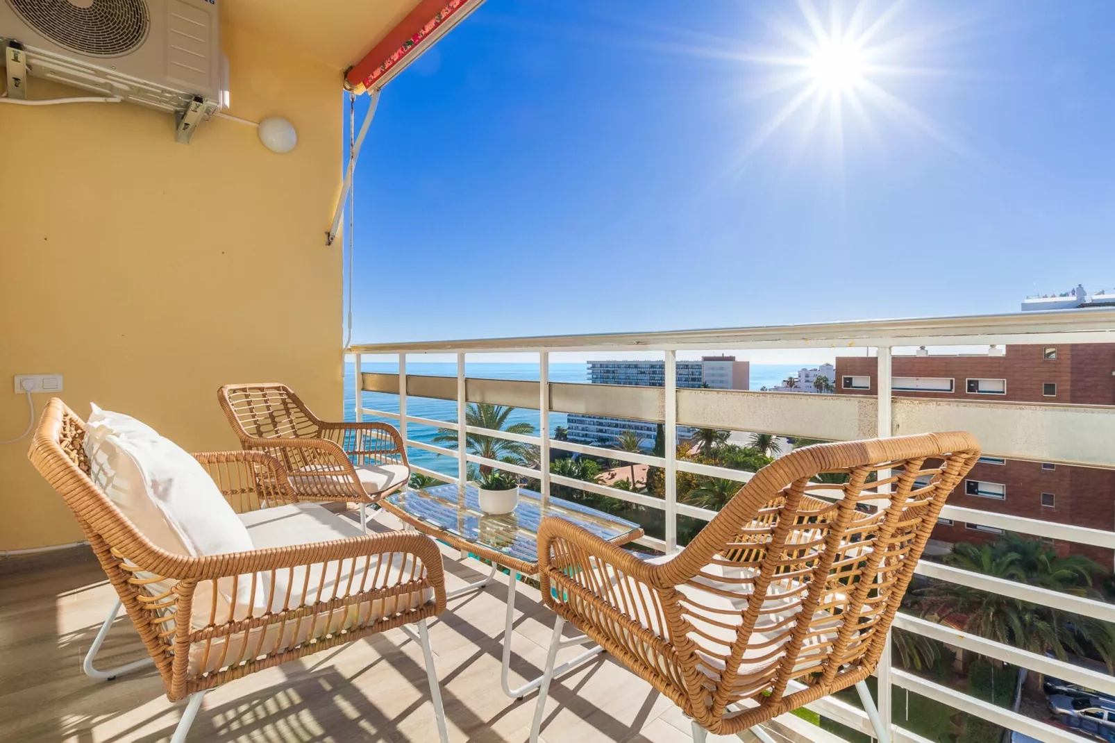 215 Torre