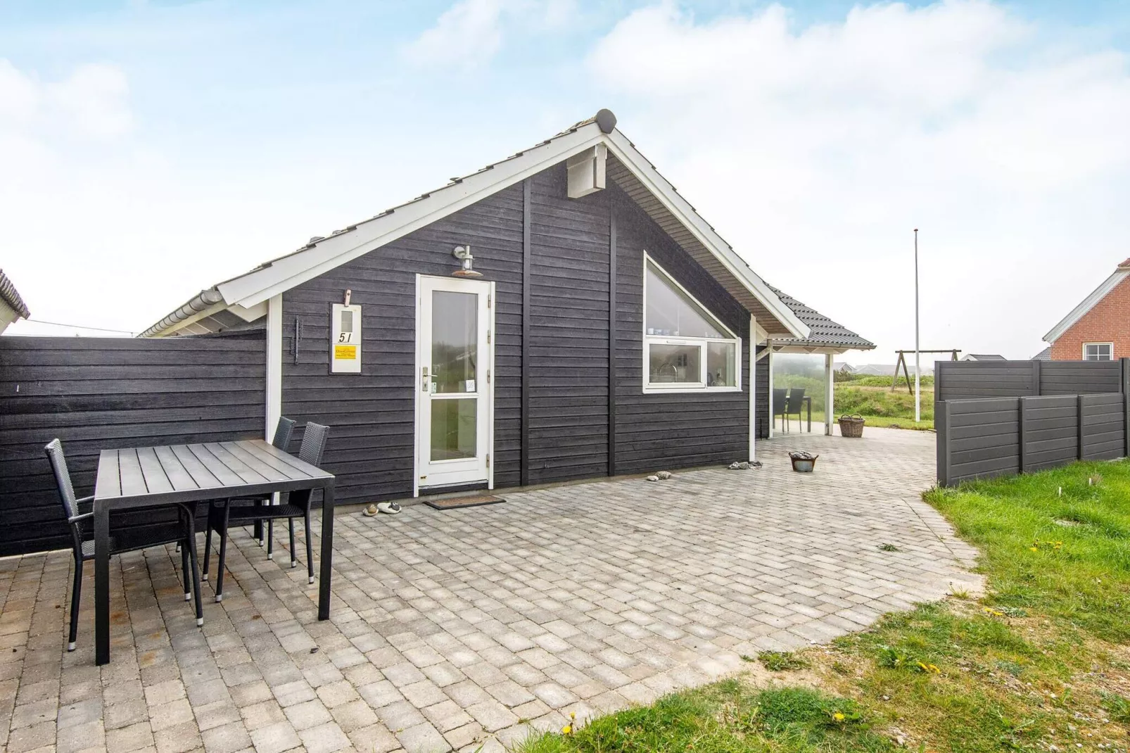 Ruim vskantiehuis in Jutland in de buurt van het strand-Uitzicht