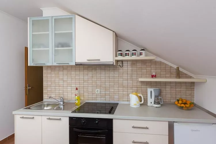 Apartments Memunić - Comfort One Bedroom Apartment with Balcony and Sea View (VELIKI)