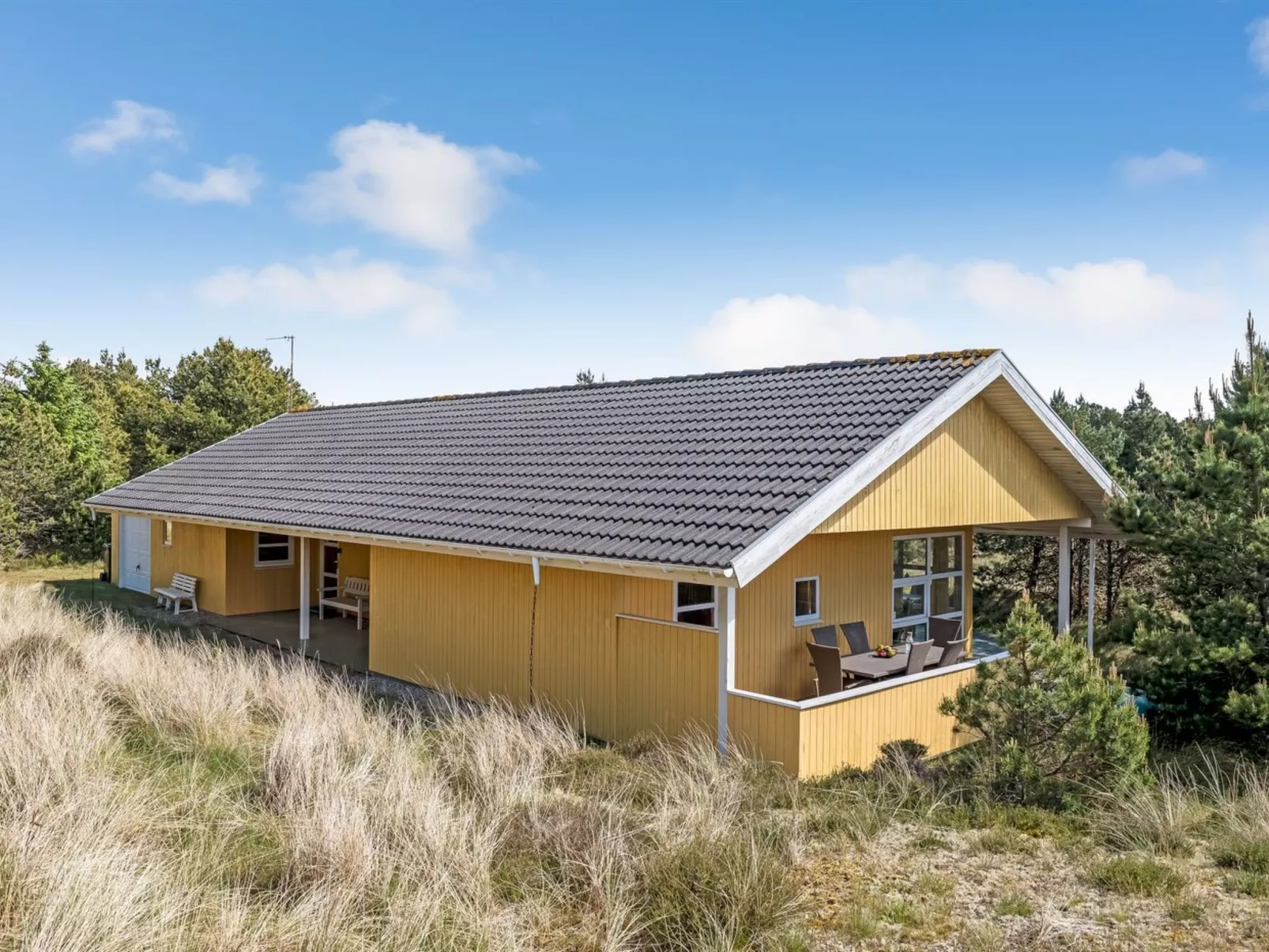 "Jeip" - 2.1km from the sea-Buiten