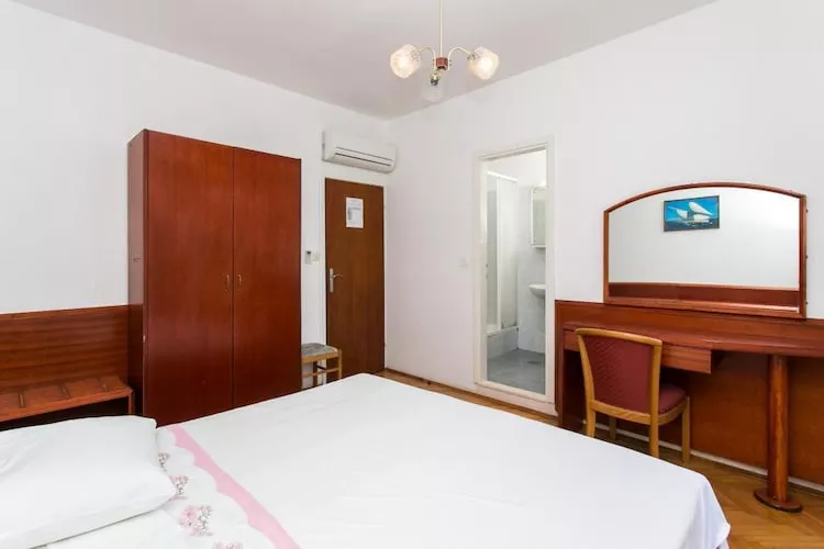 Guest House Zec -  Double or Twin Room with Balcony