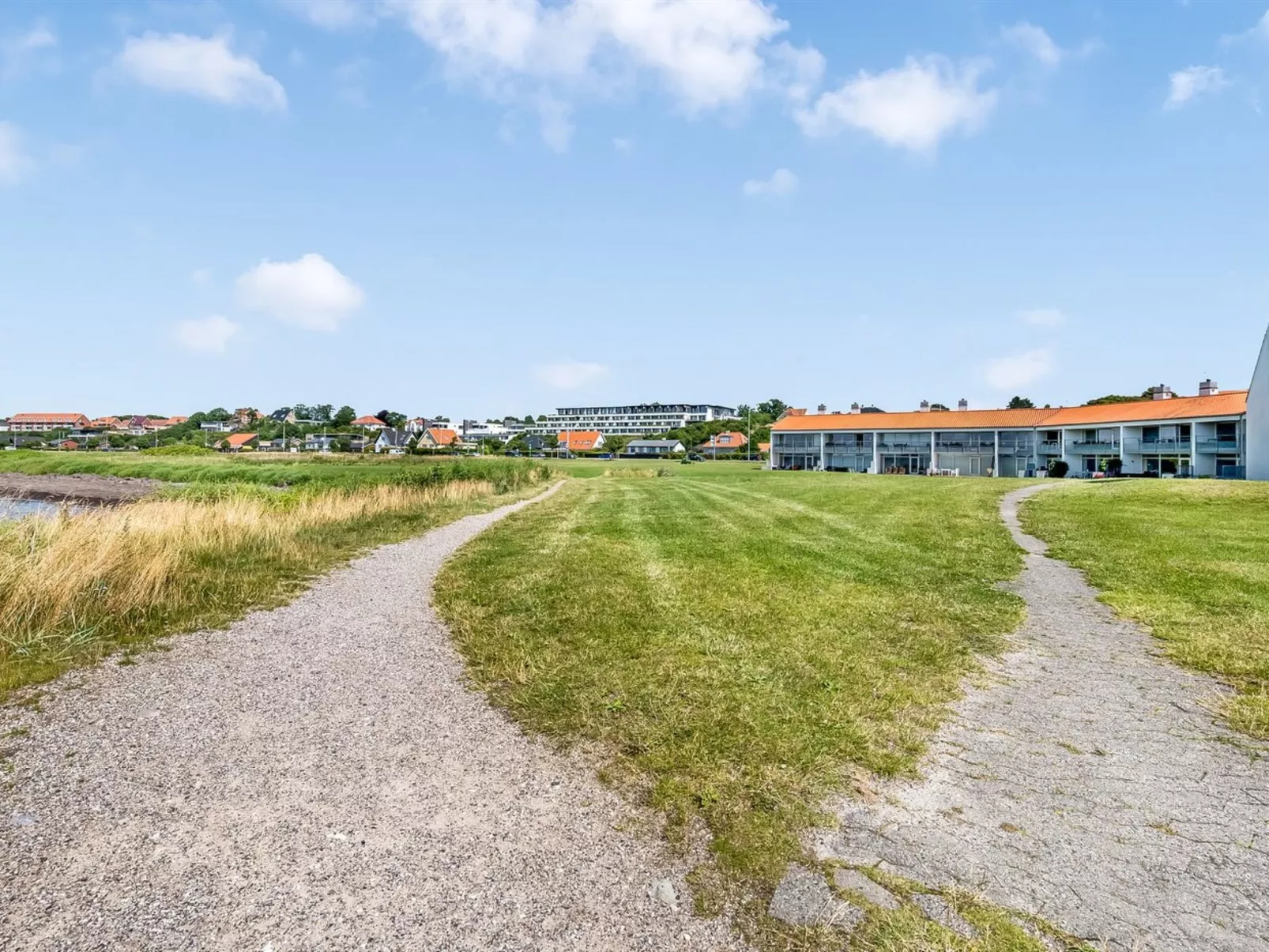 "Arian" - 25m from the sea-Buiten