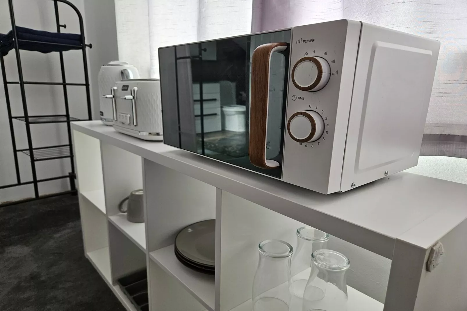 Standard Single Room - Shared_EN_WOR002