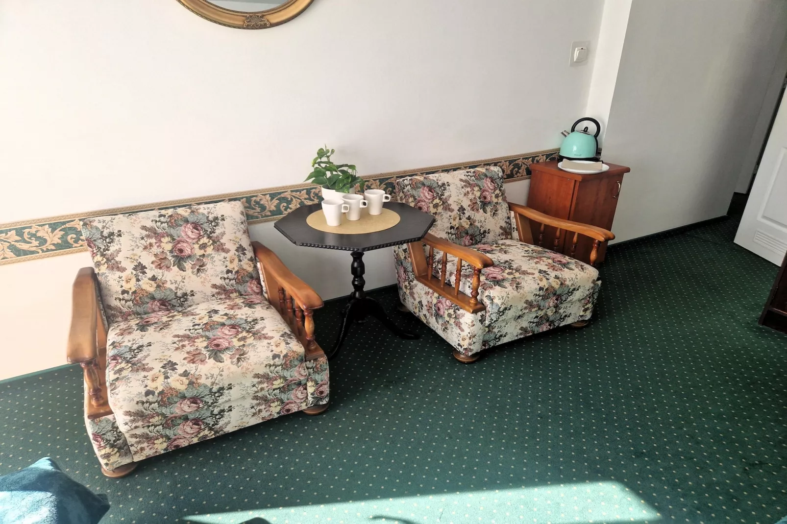 Pokój 2 osobowy na I piętrze sofa 2 osobowa