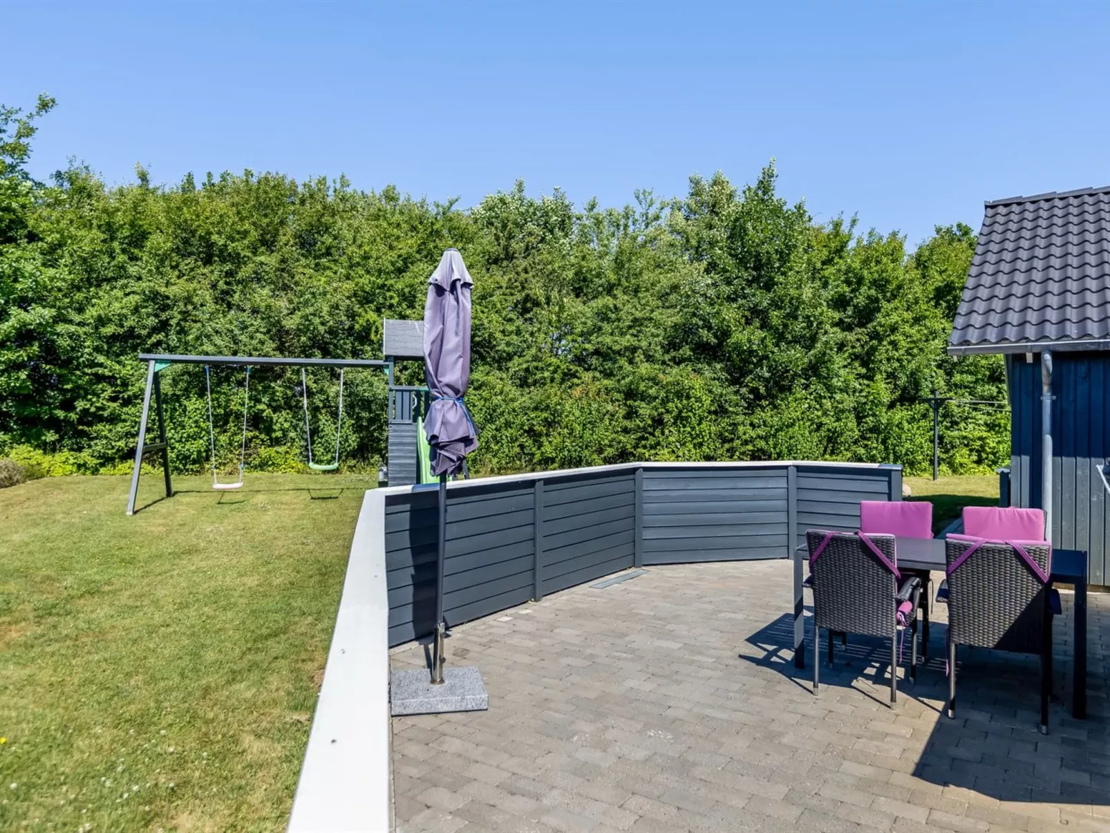"Rosamunde" - 700m from the sea-Buiten