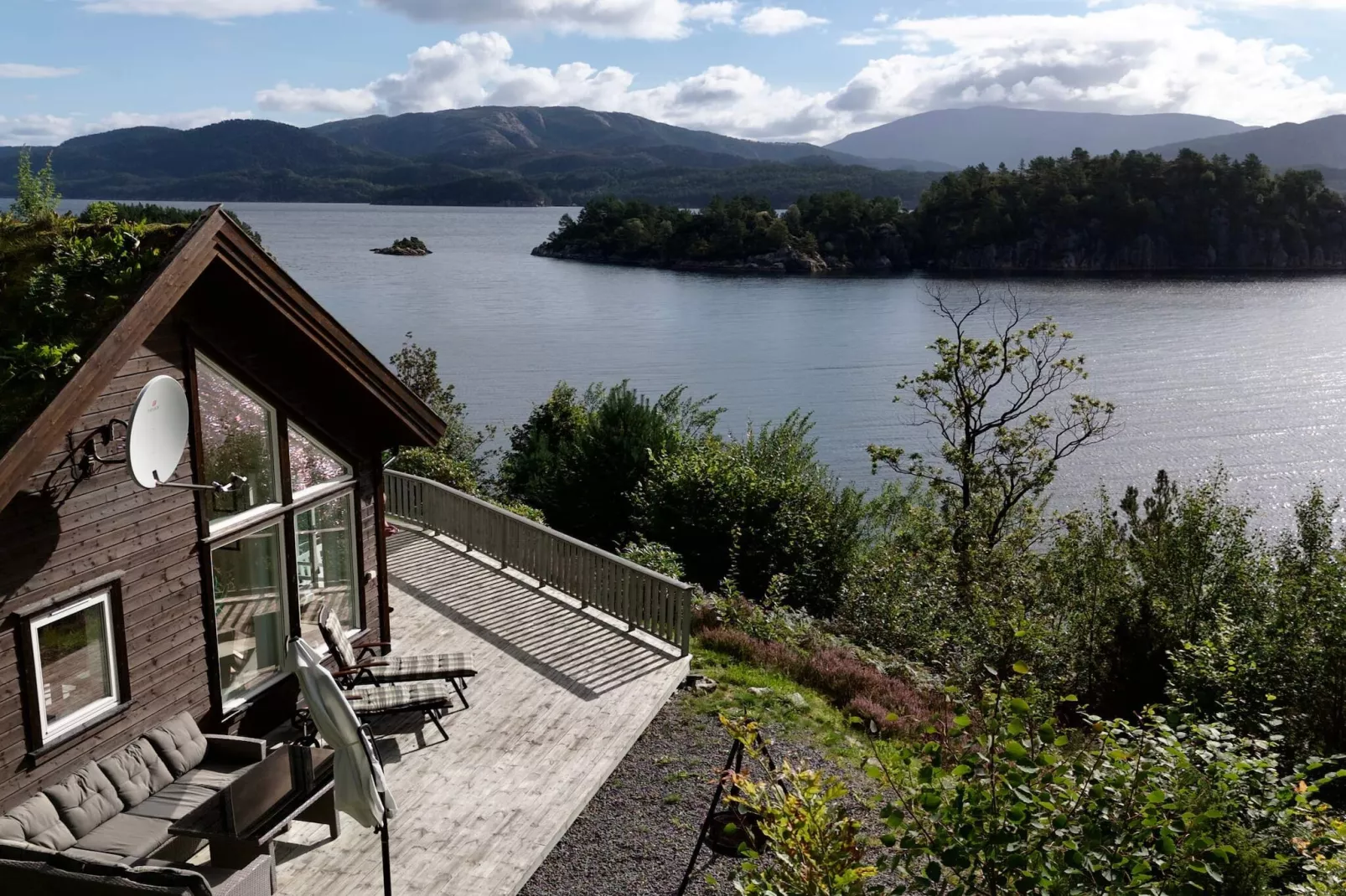 VALEVÅG 04133-Buitenlucht