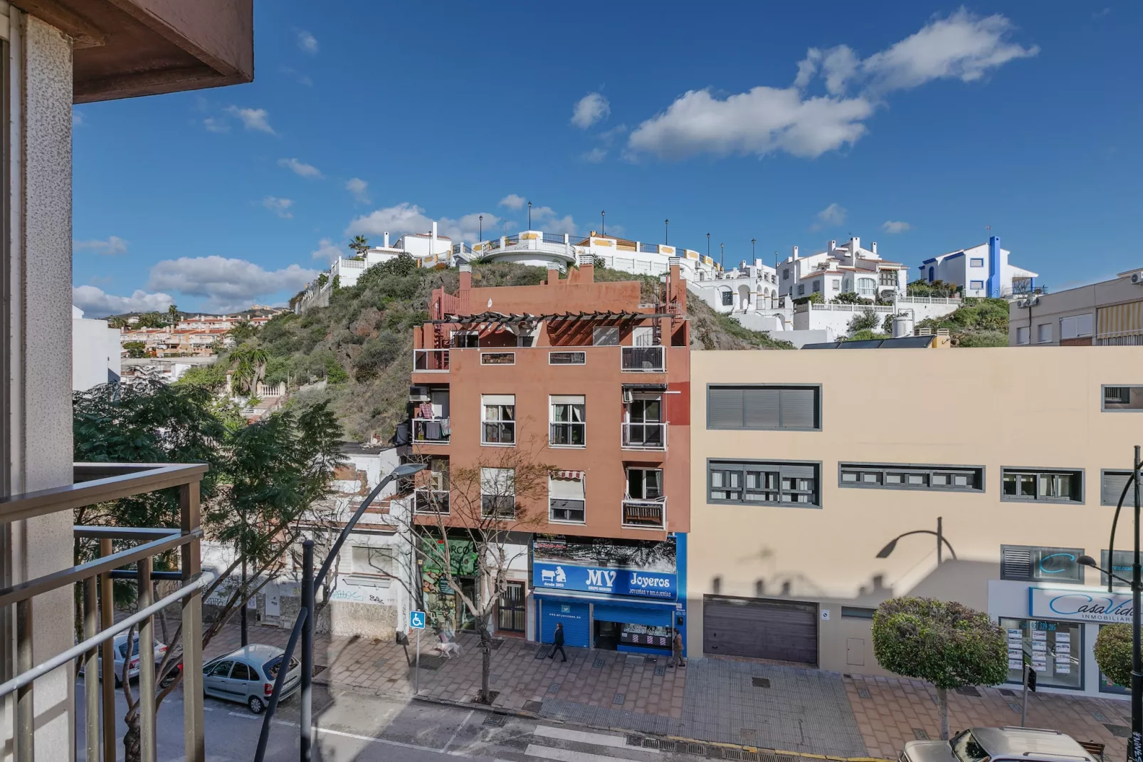 Cozy apartment-Uitzicht zomer