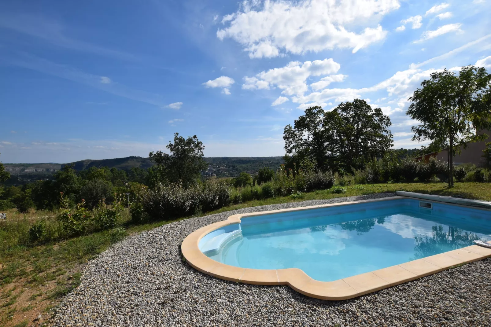 Villa Joyeuse 22-Zwembad