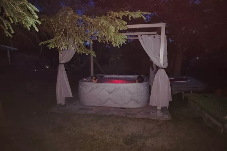 HolidayHouse with the big tarasse&garden in Kolczewo LIT-Wellness