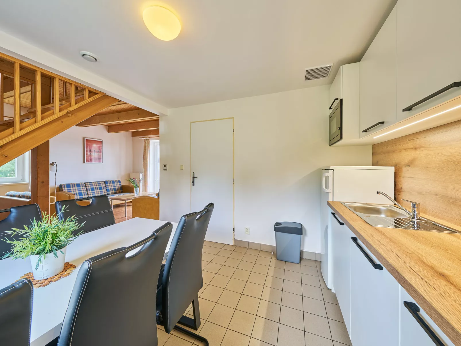 Holiday Hill 45-Binnen