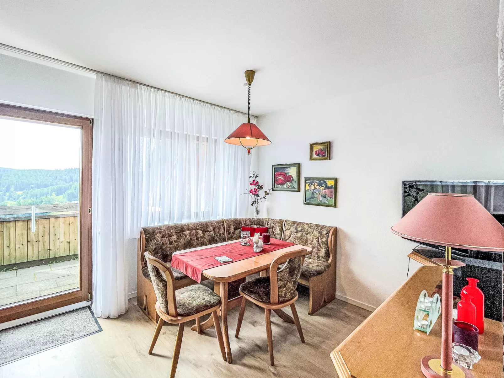 Schwarzwaldblick-Binnen