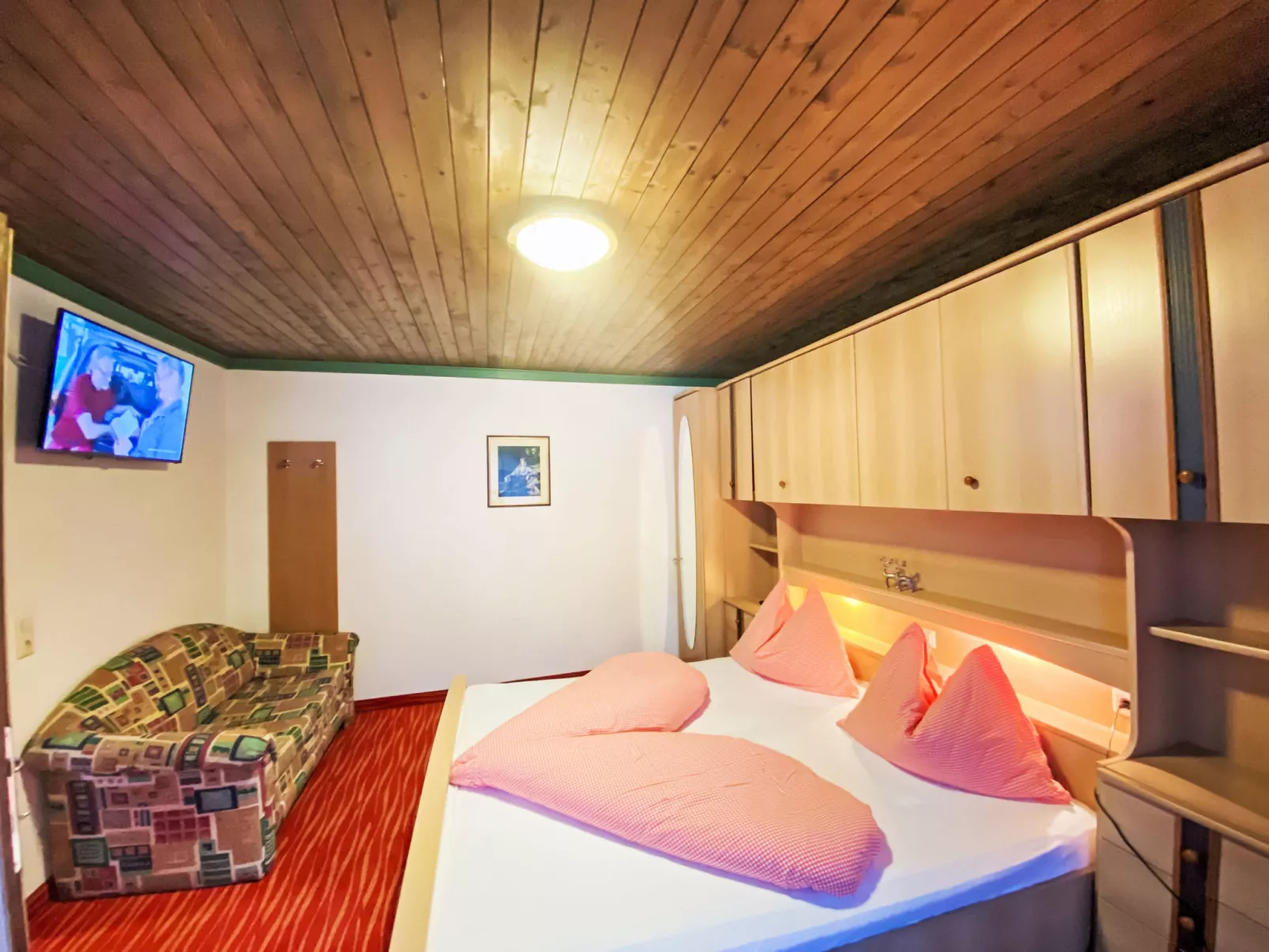 INT4 - 2 Zimmer max. 5 Personen A3-Binnen