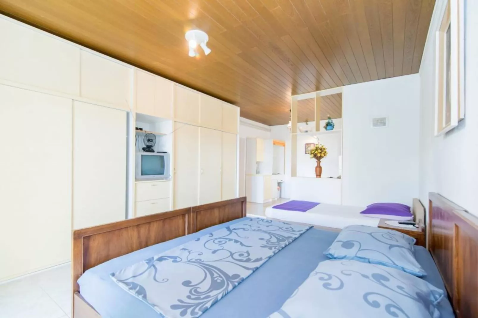 Apartments Veve - Superior Studio Apartment with Terrace  Sea View(Vesna) (ST)-Slaapkamer