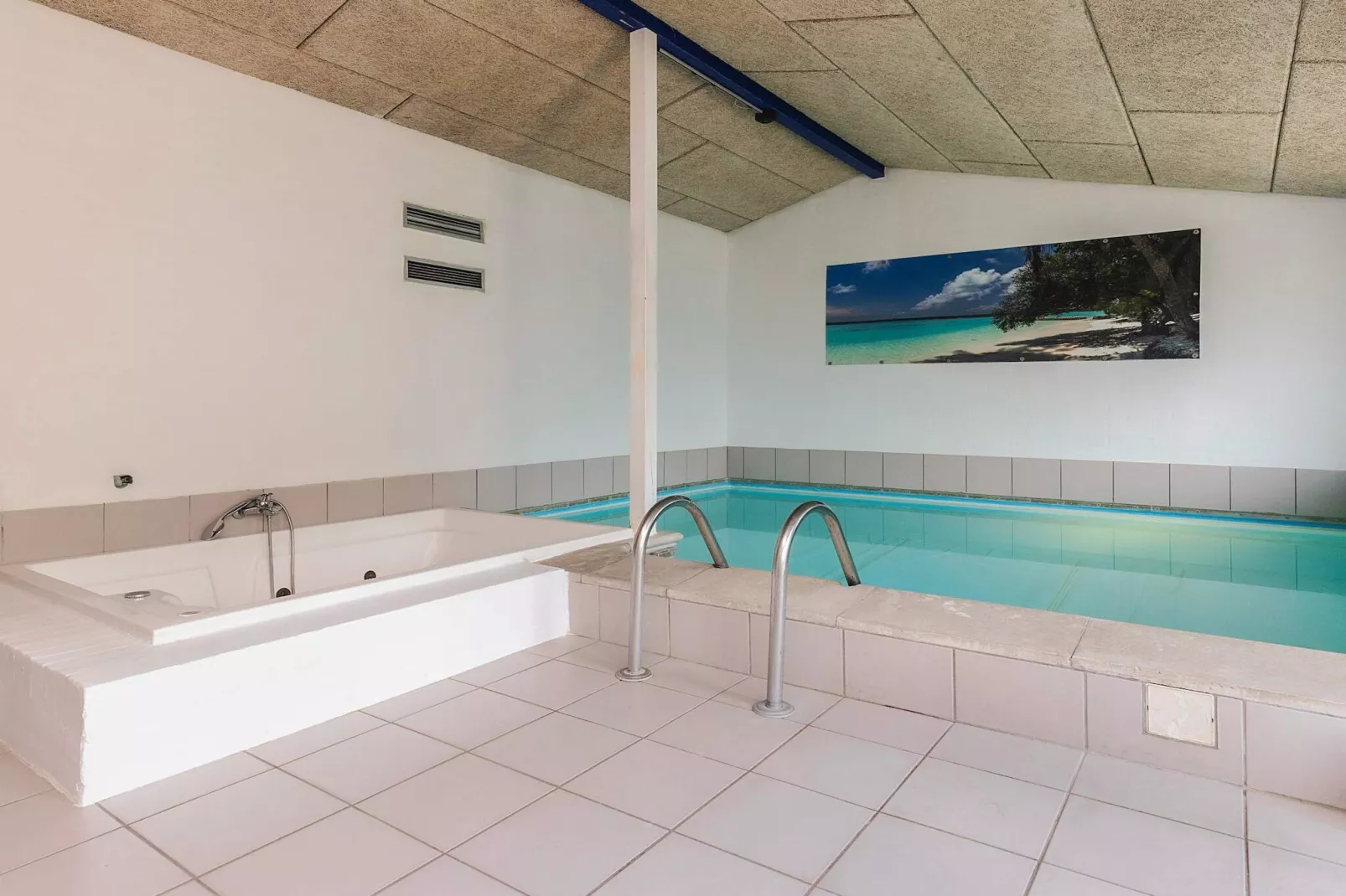 4 sterren vakantie huis in Væggerløse-Zwembad