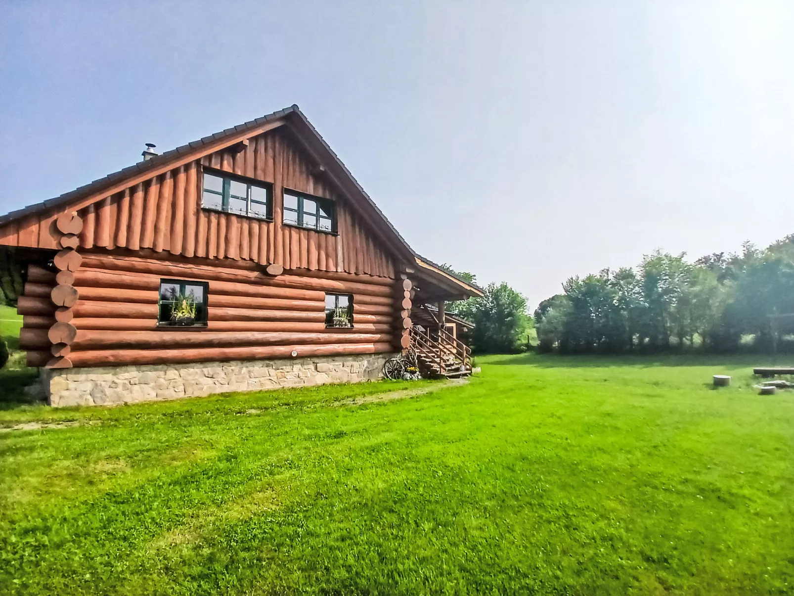 Srub Pohodář-Buiten