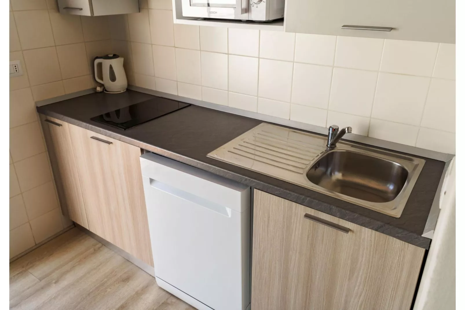 Residence Park Solemaremma 2-Zi-App Comfort C BK/TE 30 qm-Keuken