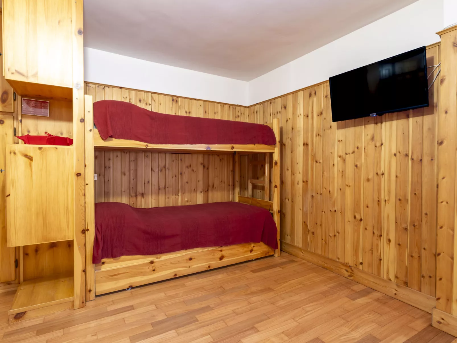 Andossi Studio Apartment-Binnen
